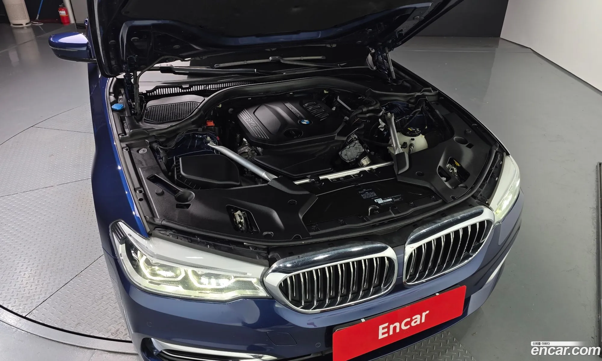 BMW 5 Series 2020 — 18