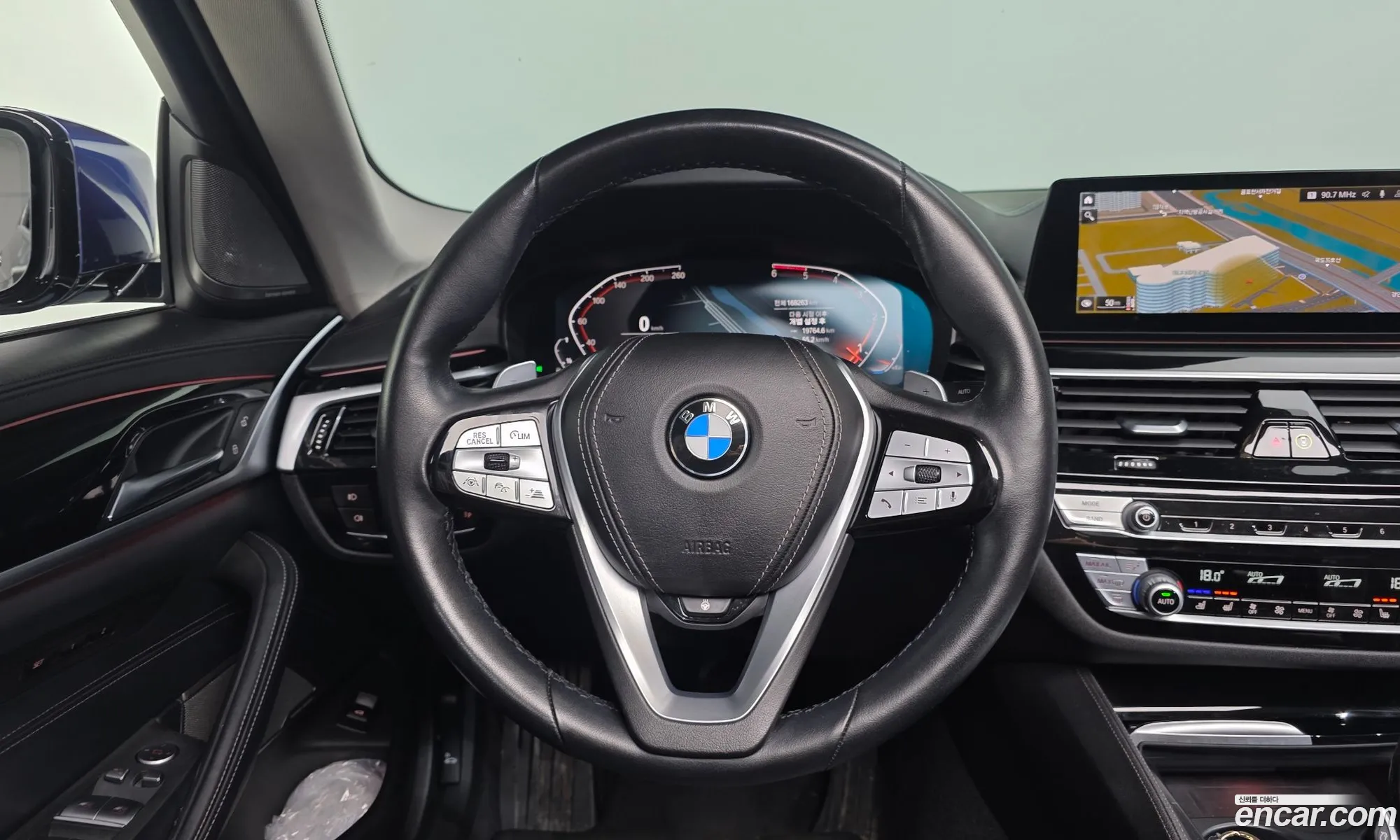 BMW 5 Series 2020 — 10