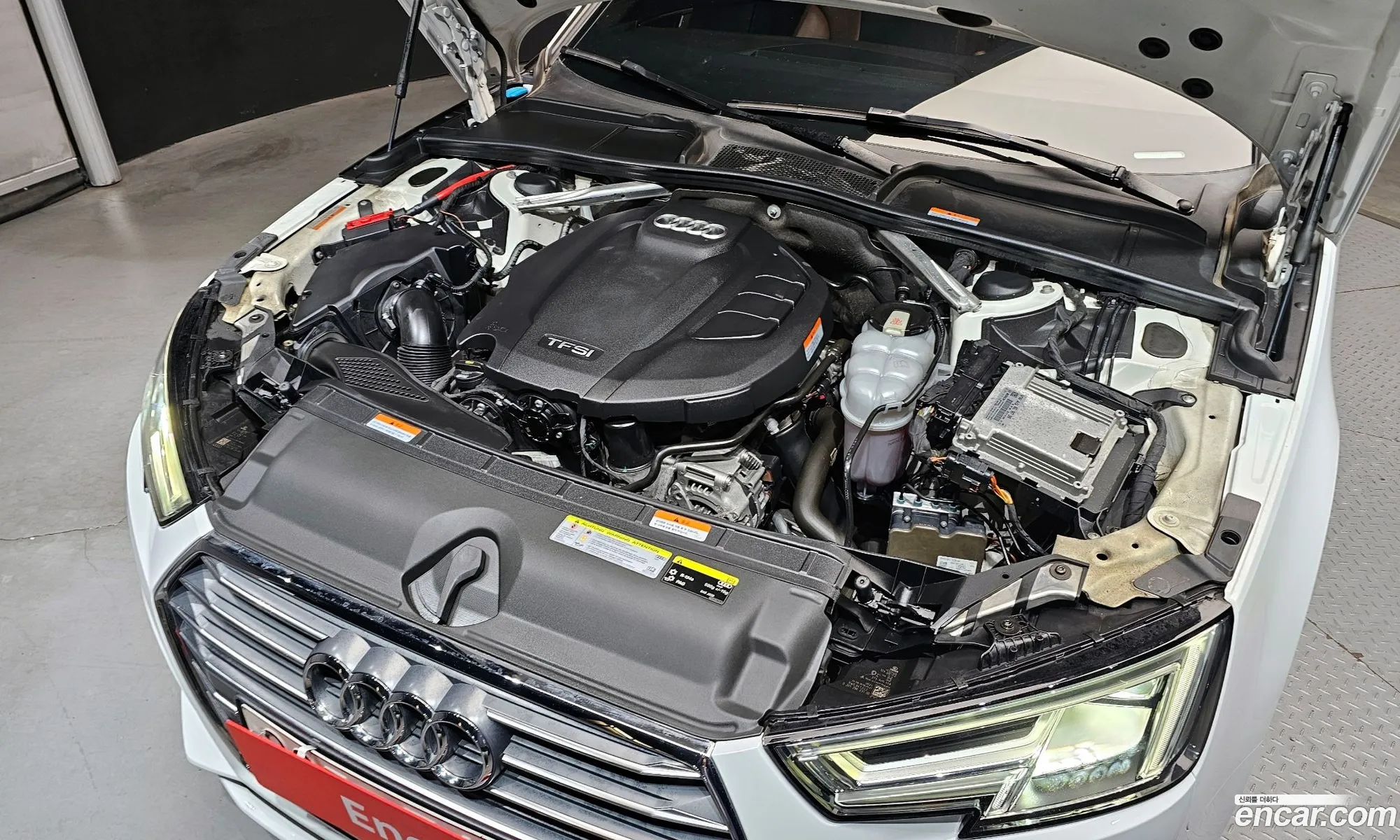 Audi A4 2019 WAUZZZF42KA122655 — 8