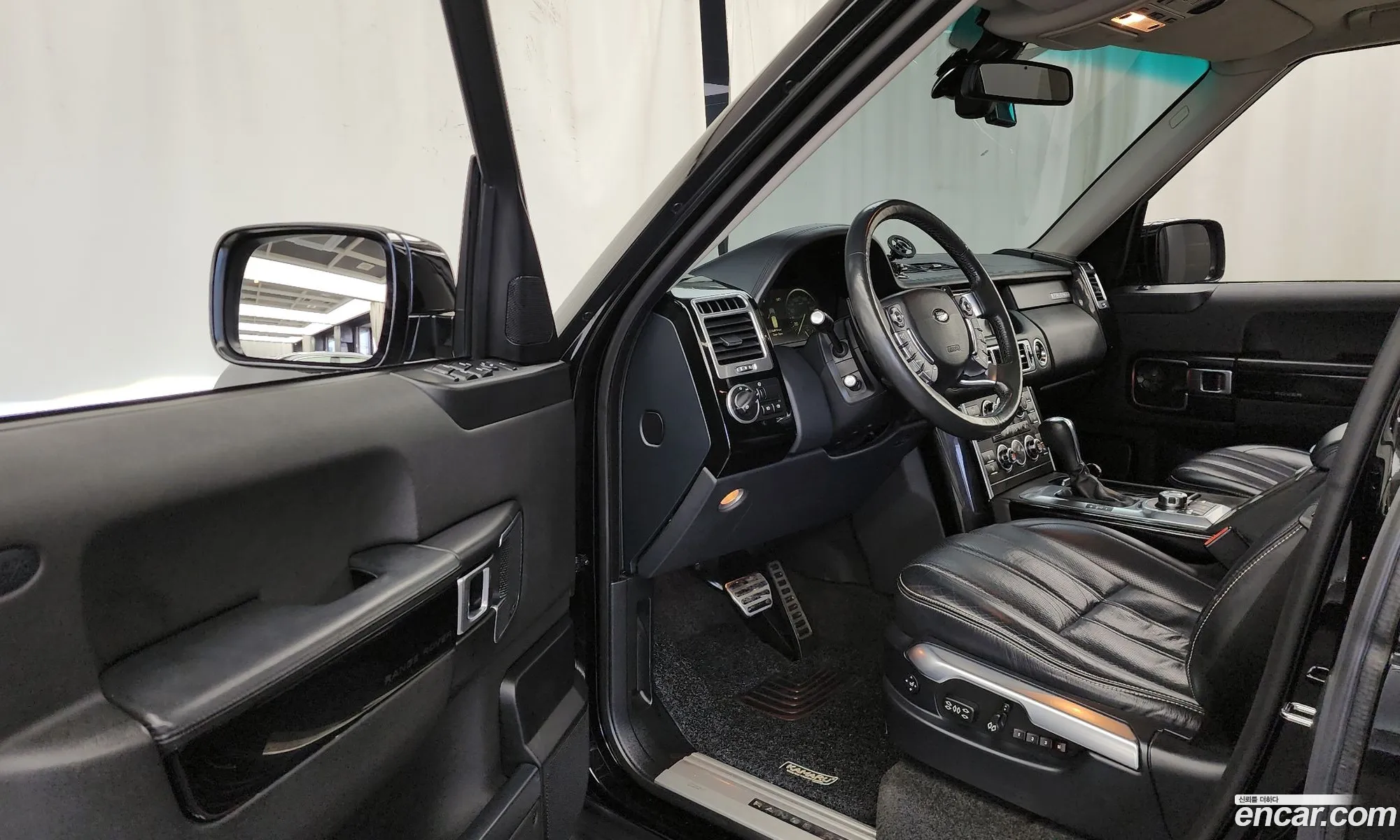 Land Rover Range Rover 2012 SALMF1E40CA385472 — 11