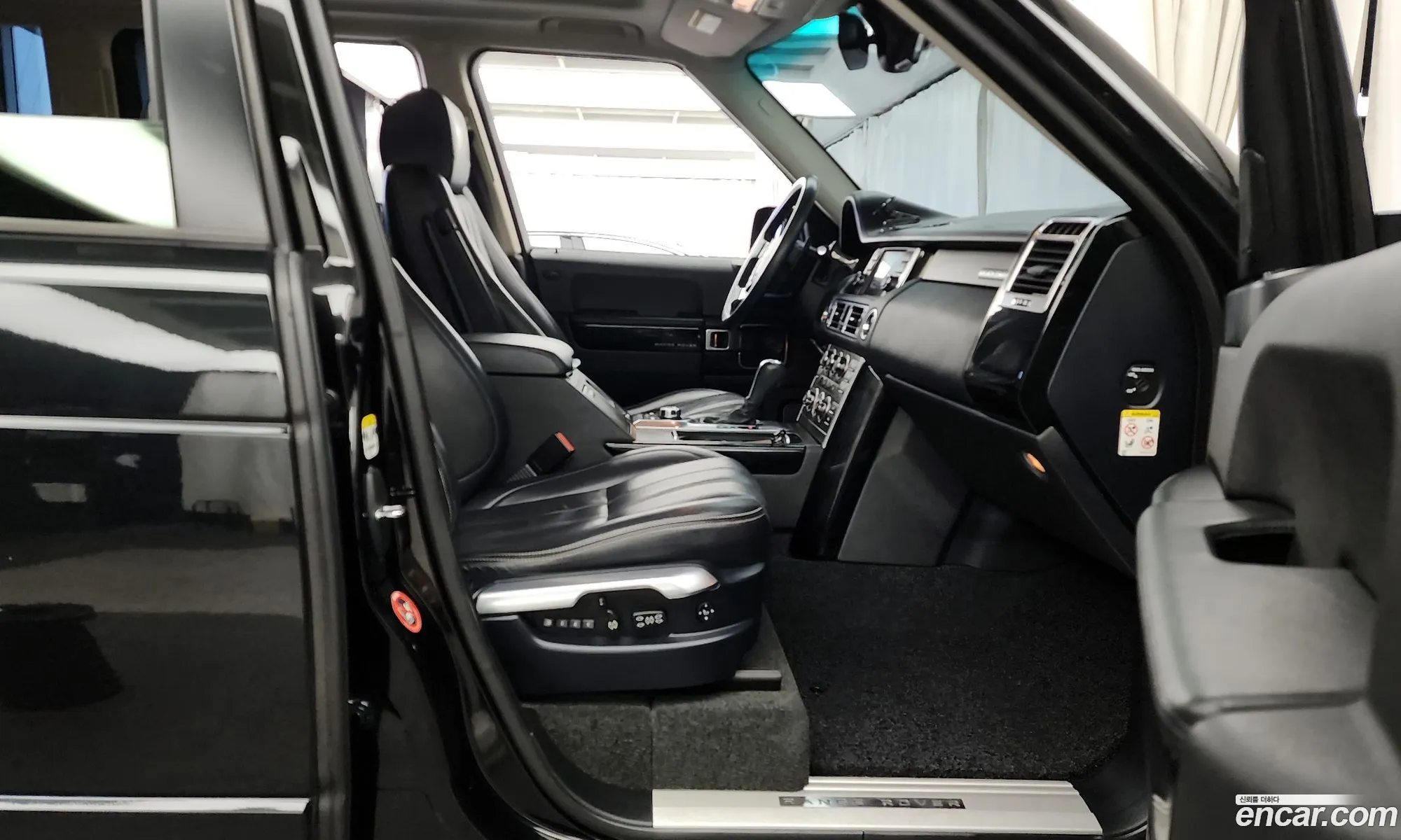 Land Rover Range Rover 2012 SALMF1E40CA385472 — 10
