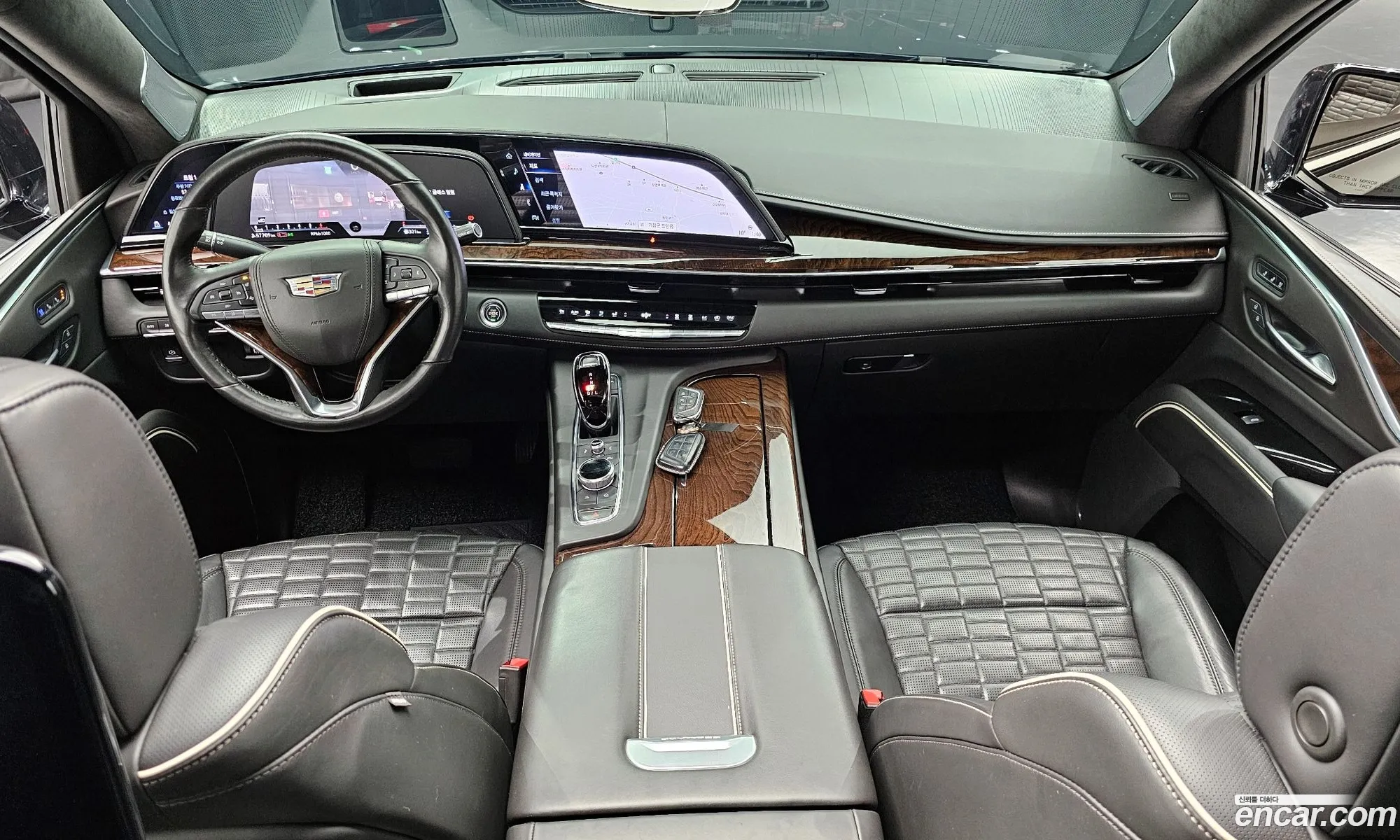 Cadillac Escalade 2022 — 9