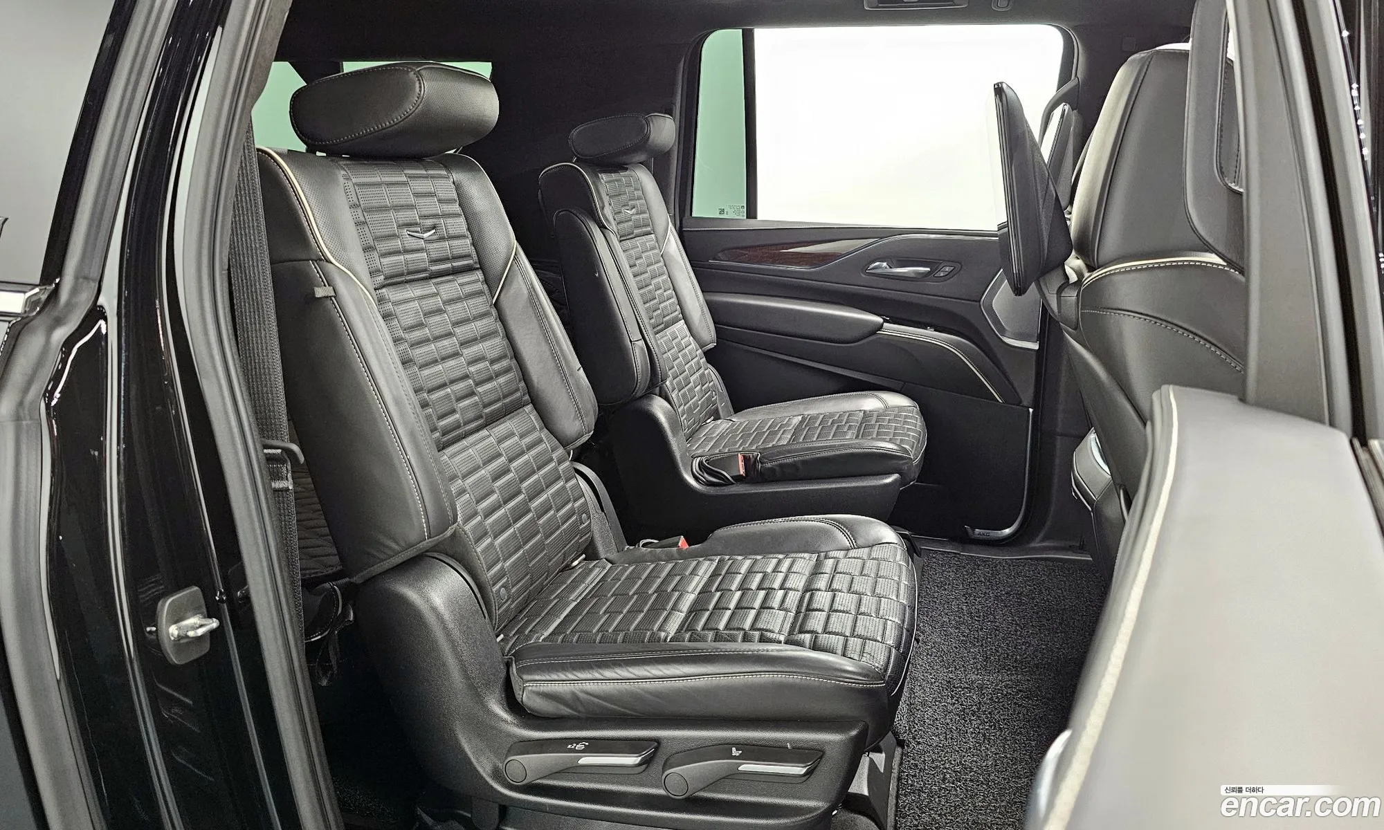Cadillac Escalade 2022 — 4