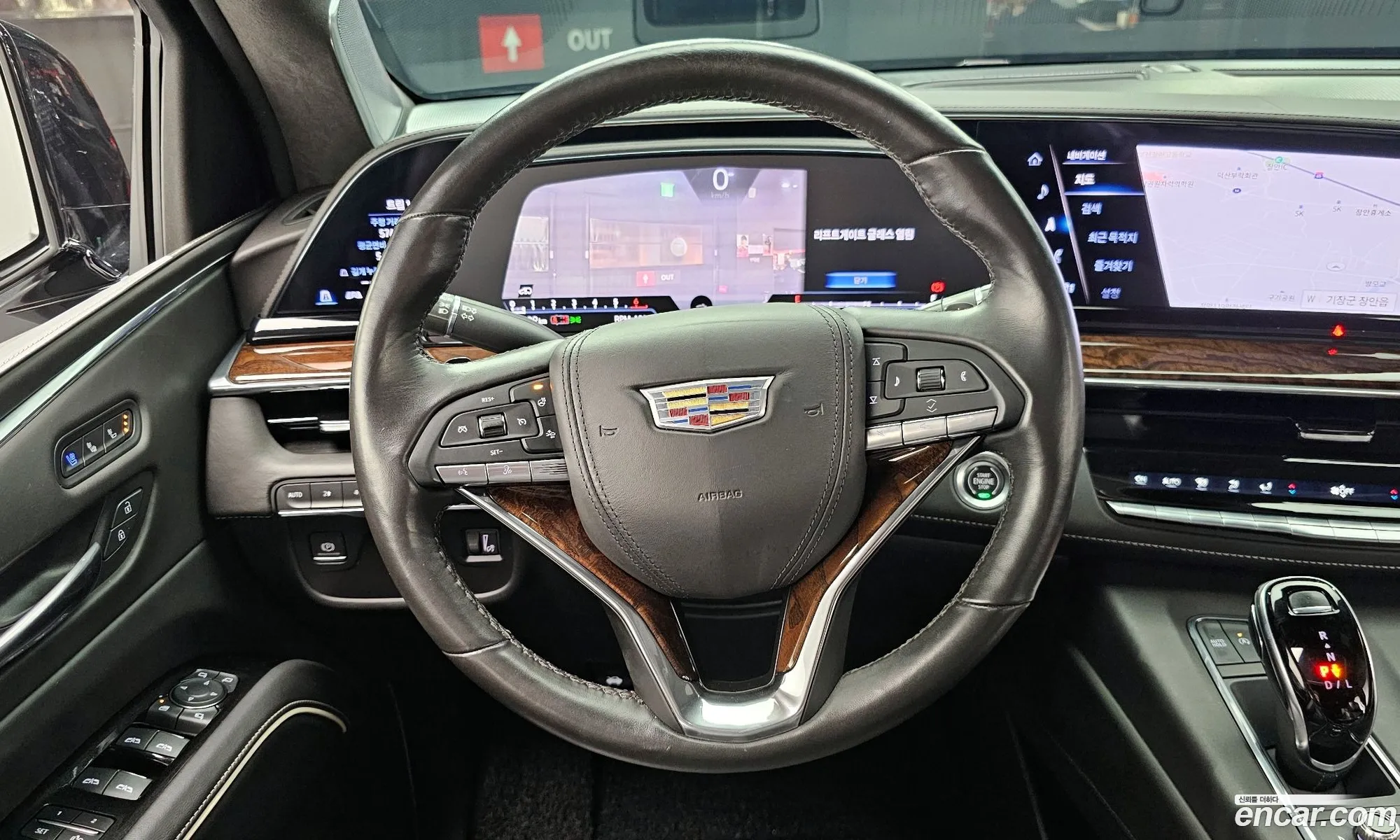 Cadillac Escalade 2022 — 10