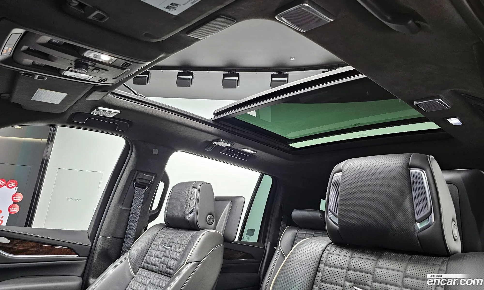Cadillac Escalade 2022 — 8