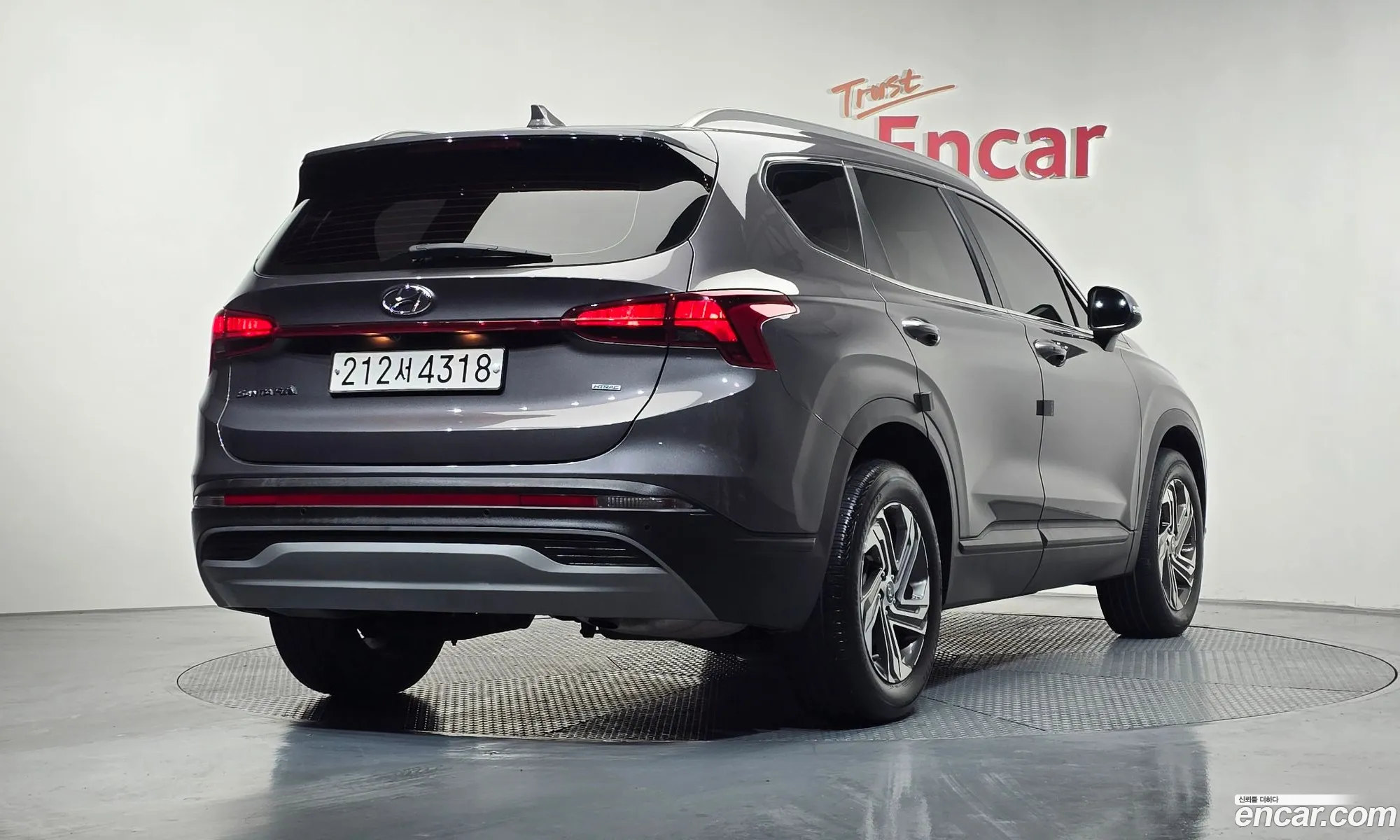 Hyundai Santa Fe 2022 — 7