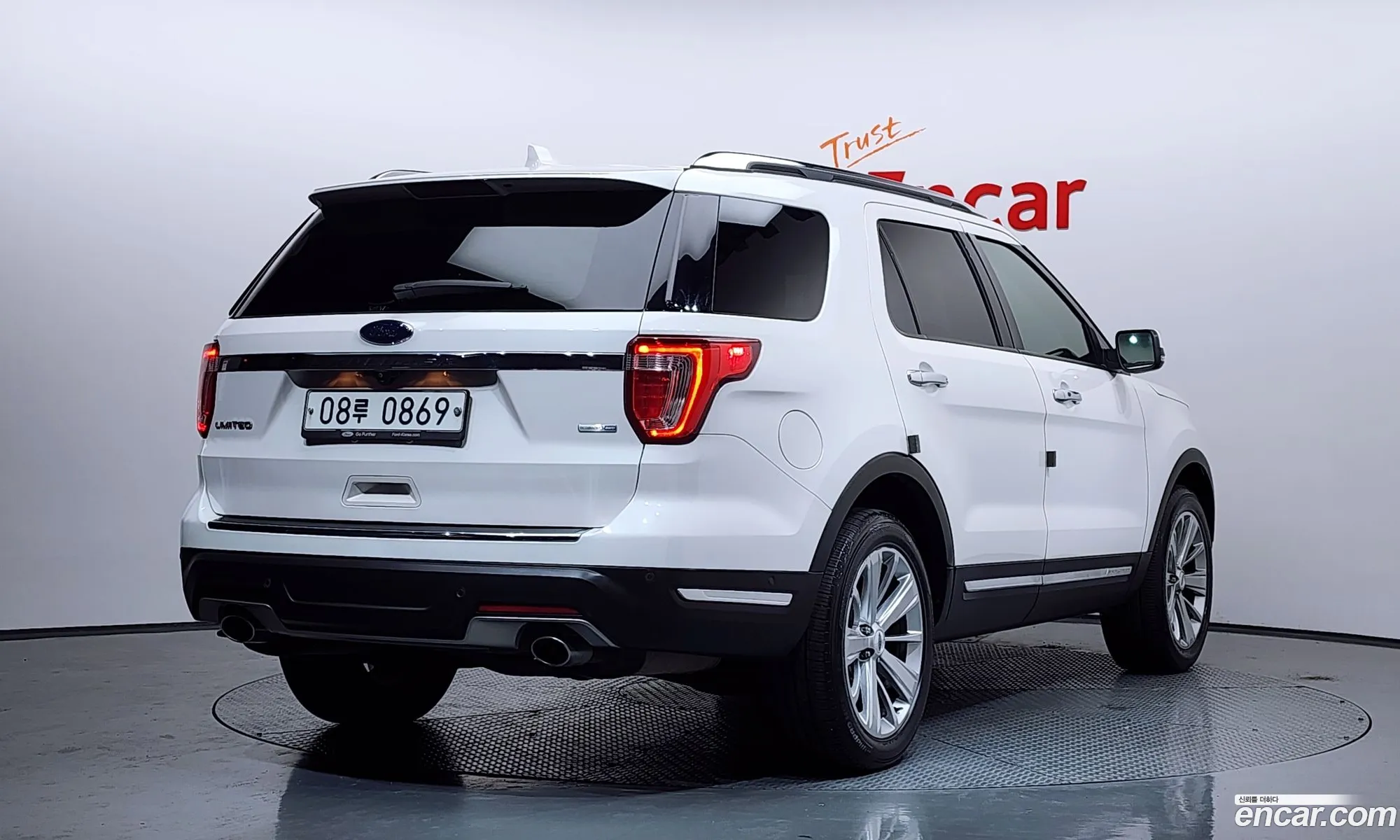 Ford Explorer 2019 1FM5K8FHXKGA56559 — 11