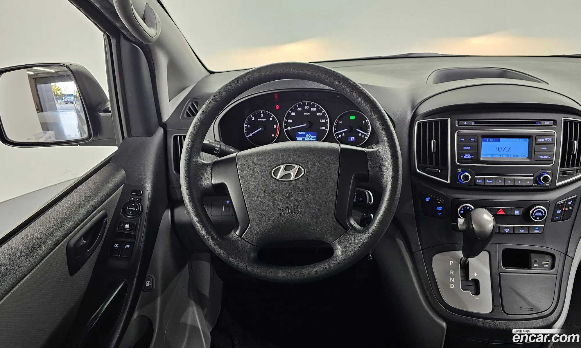 Hyundai Grand Starex 2015 — 10