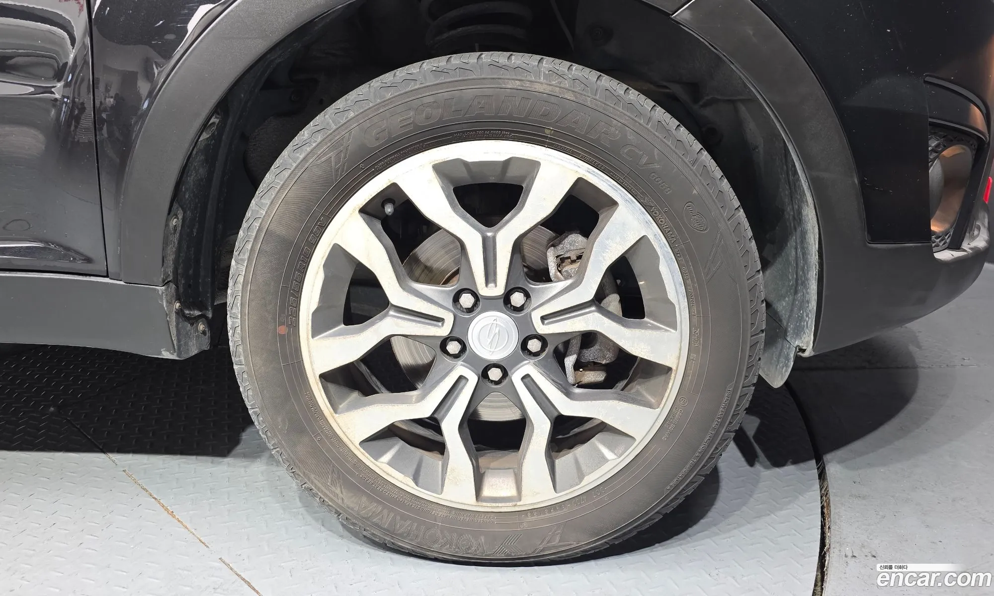 KG Mobility (SsangYong) Korando C 2015 — 16