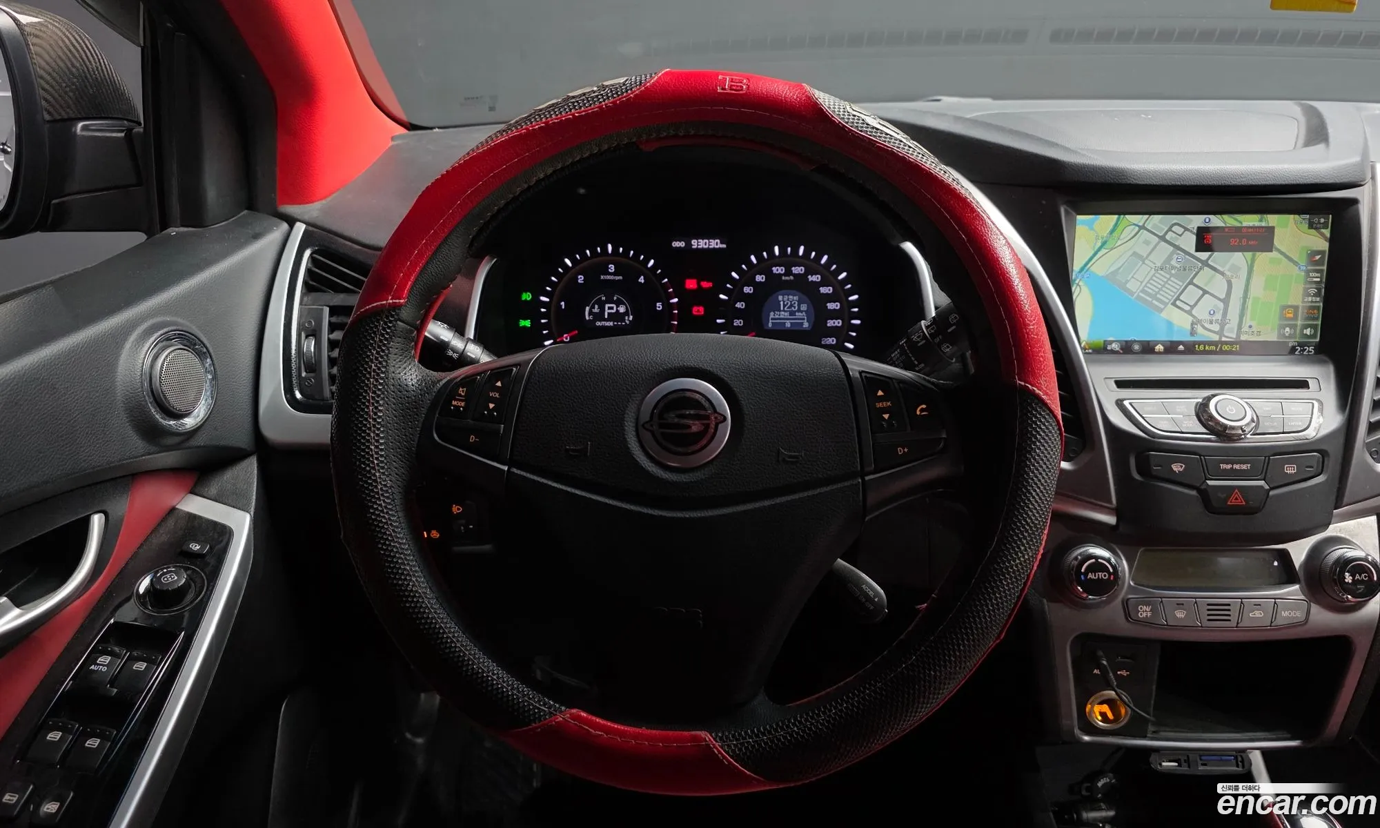 KG Mobility (SsangYong) Korando C 2015 — 19