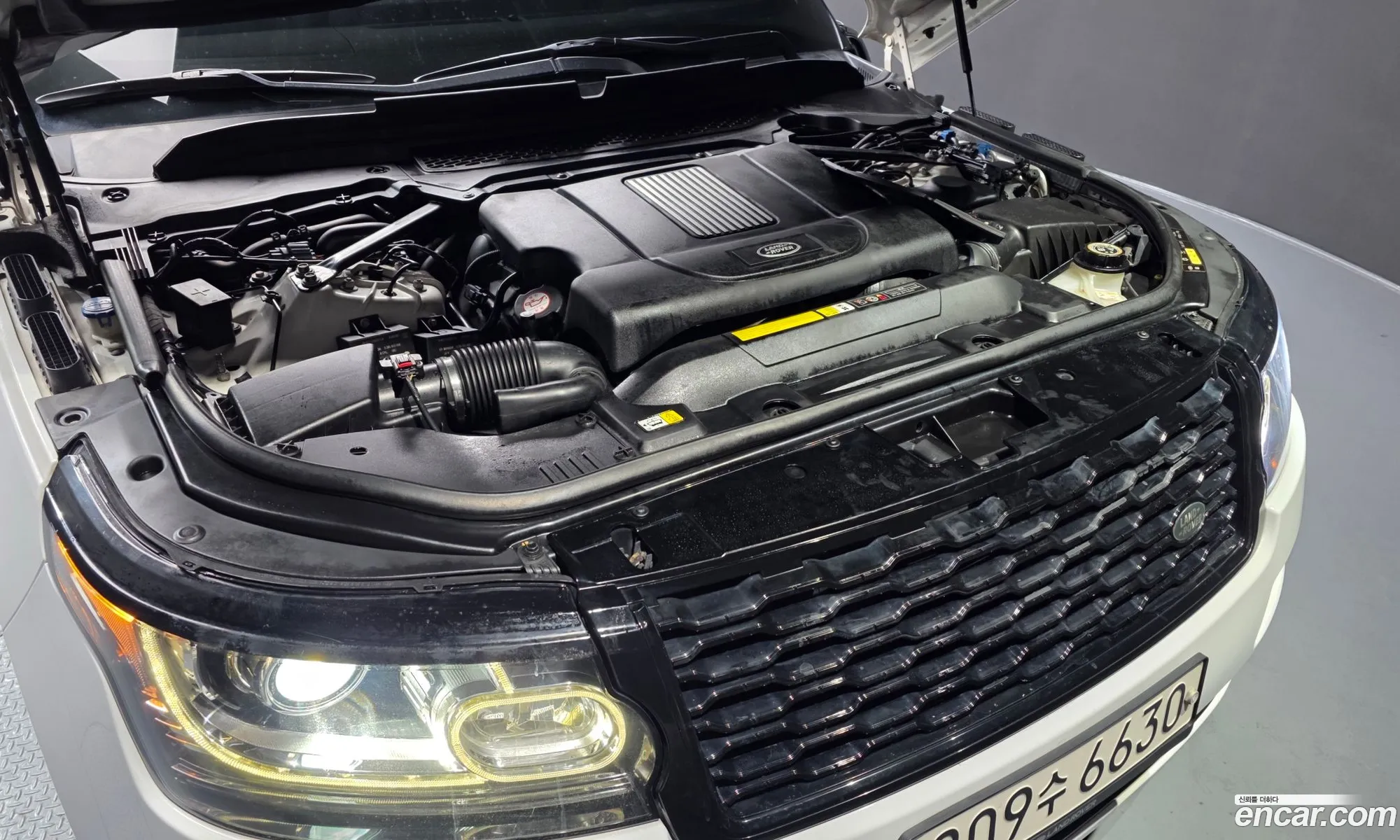 Land Rover Range Rover 2016 SALGA3JF5GA271679 — 13