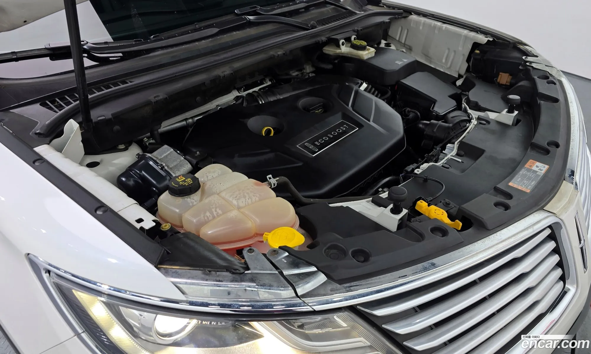 Lincoln MKC 2014 5LMCJ2A95FUJ04934 — 4