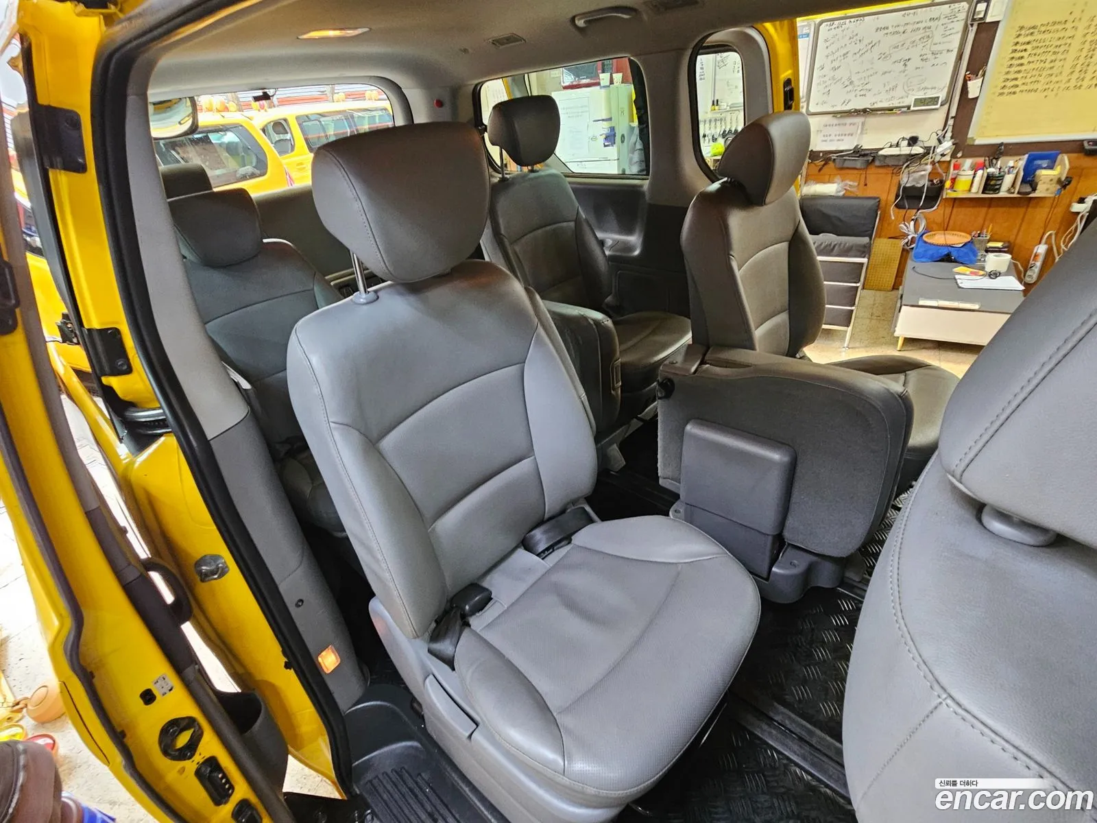 Hyundai Grand Starex 2018 — 9