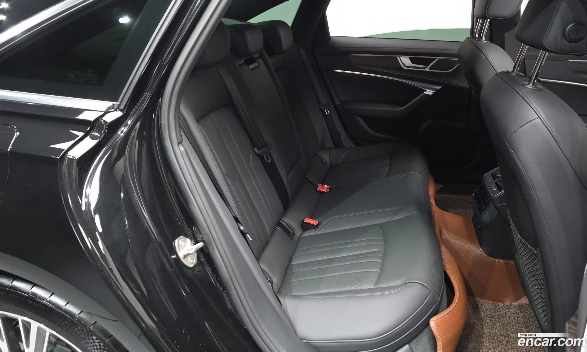 Audi A6 2023 — 17