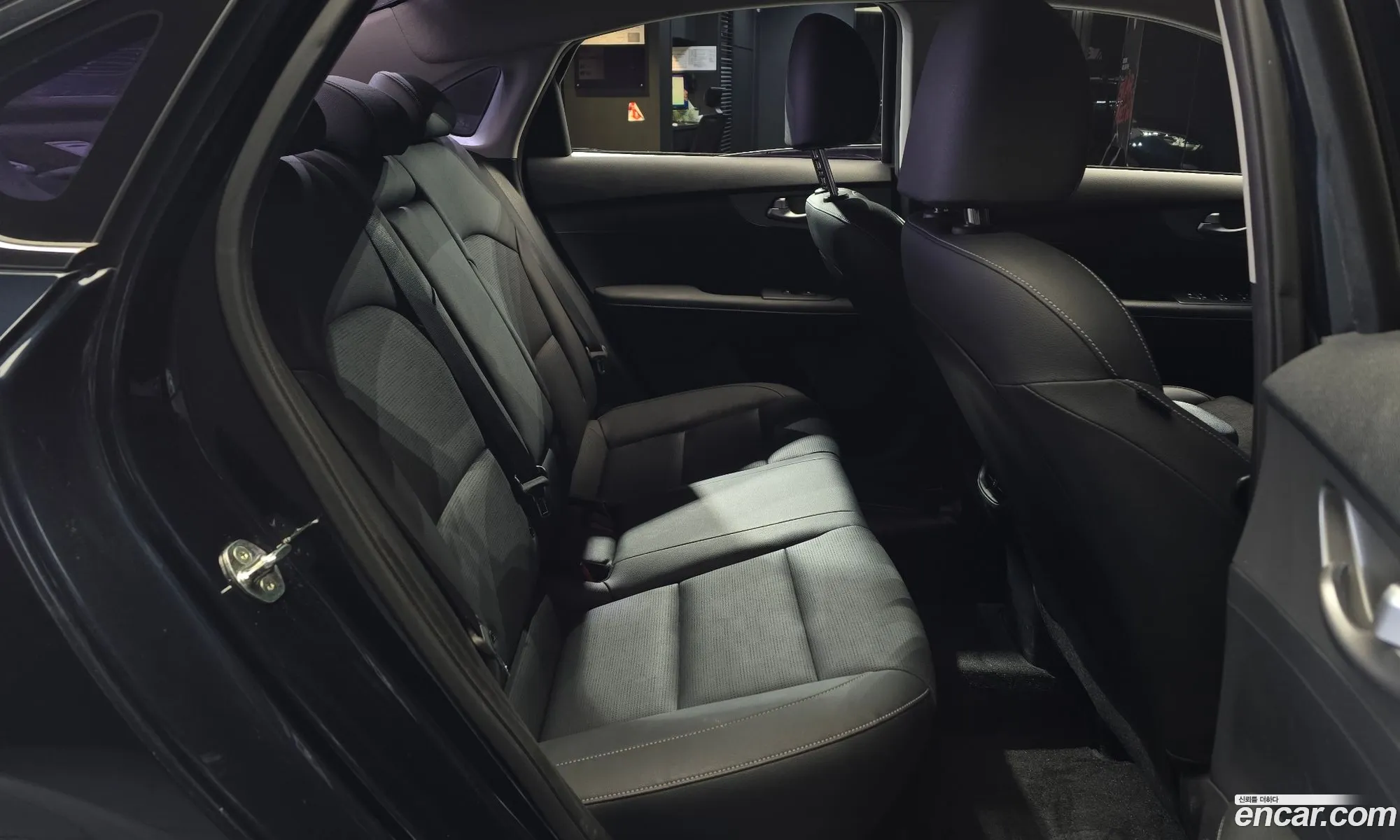 Kia K3 2019 — 20