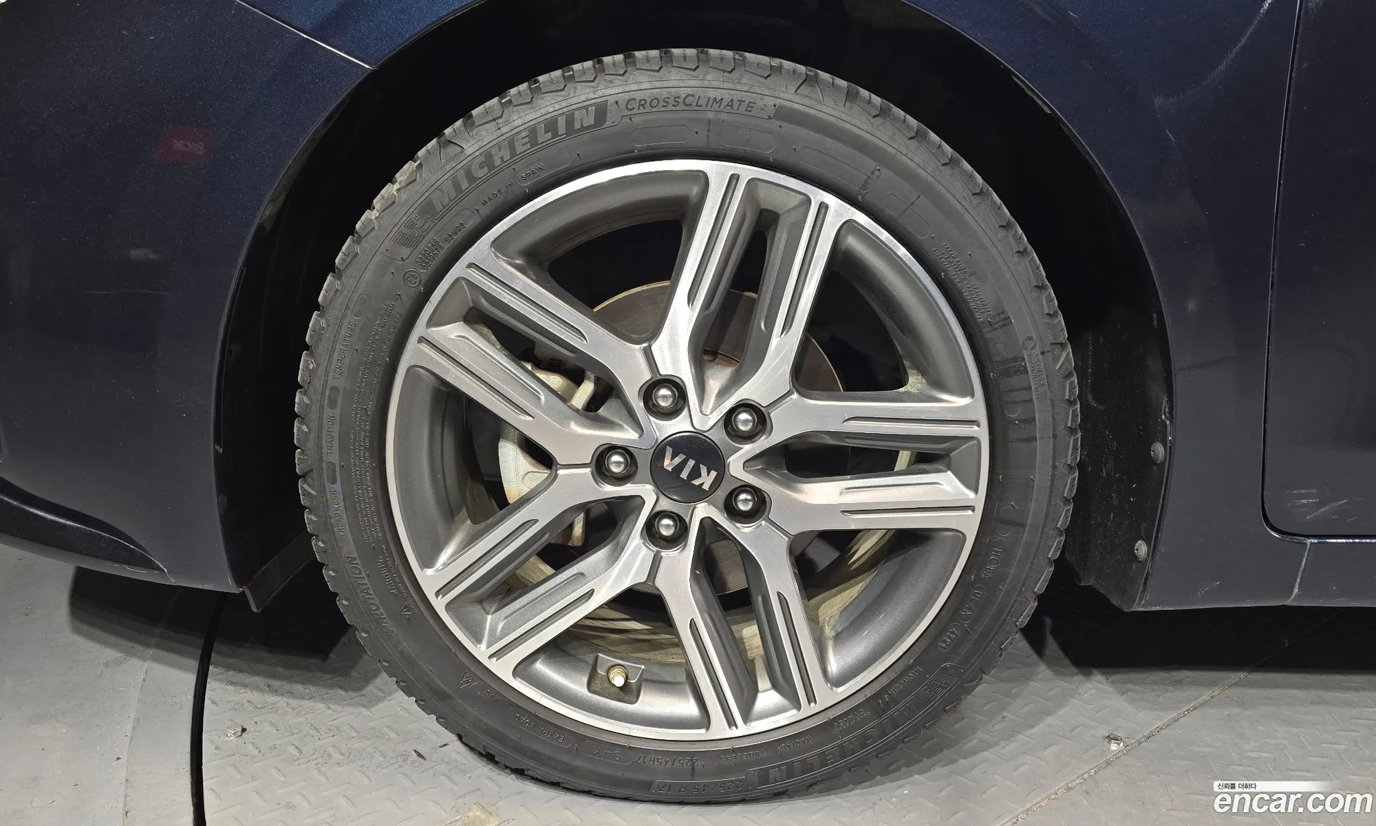 Kia K3 2019 — 10