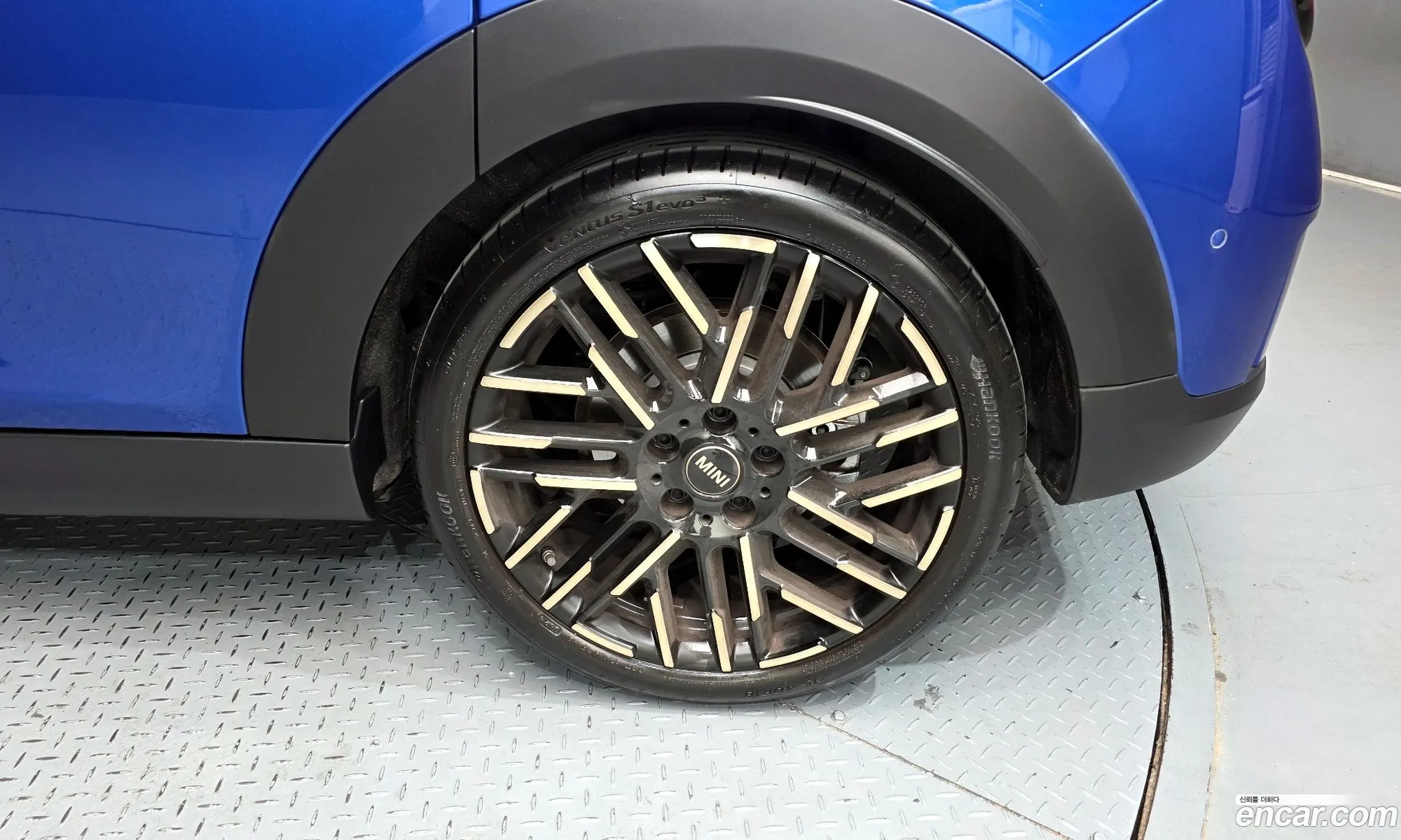 Mini Cooper S 2025 WMW51GD0XS2W67877 — 17