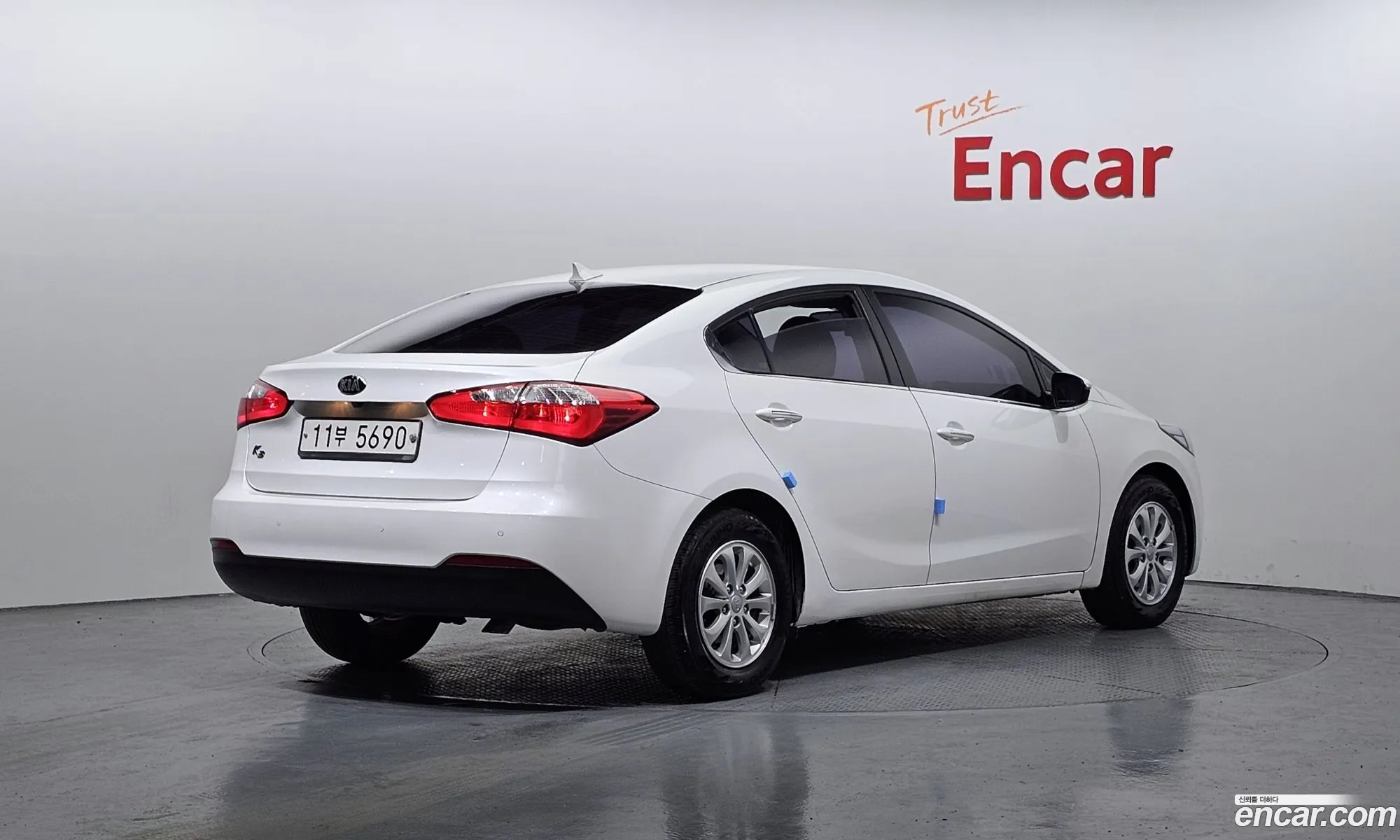 Kia K3 2015 — 15