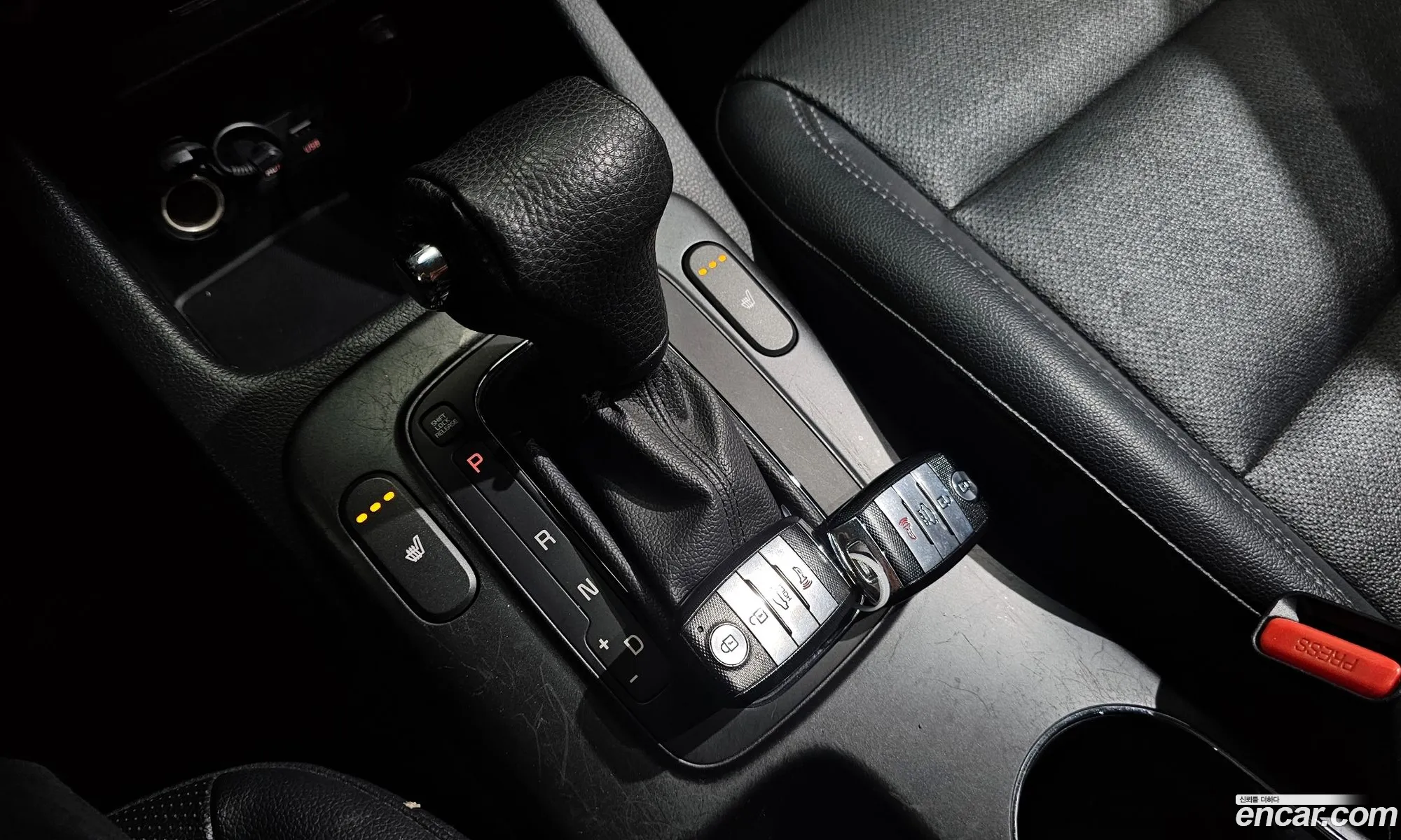 Kia K3 2015 — 2