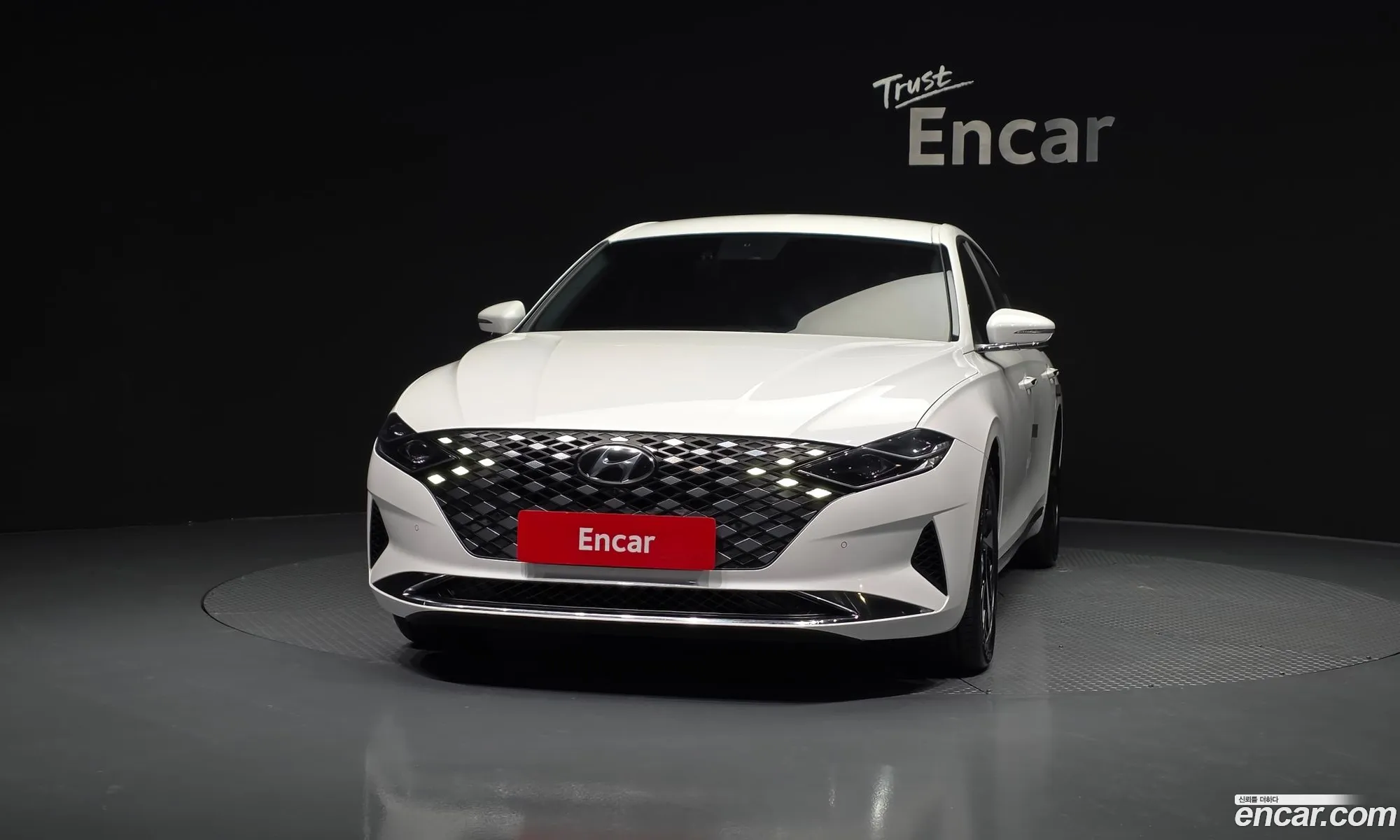Hyundai Grandeur IG Hybrid 2020 — 20