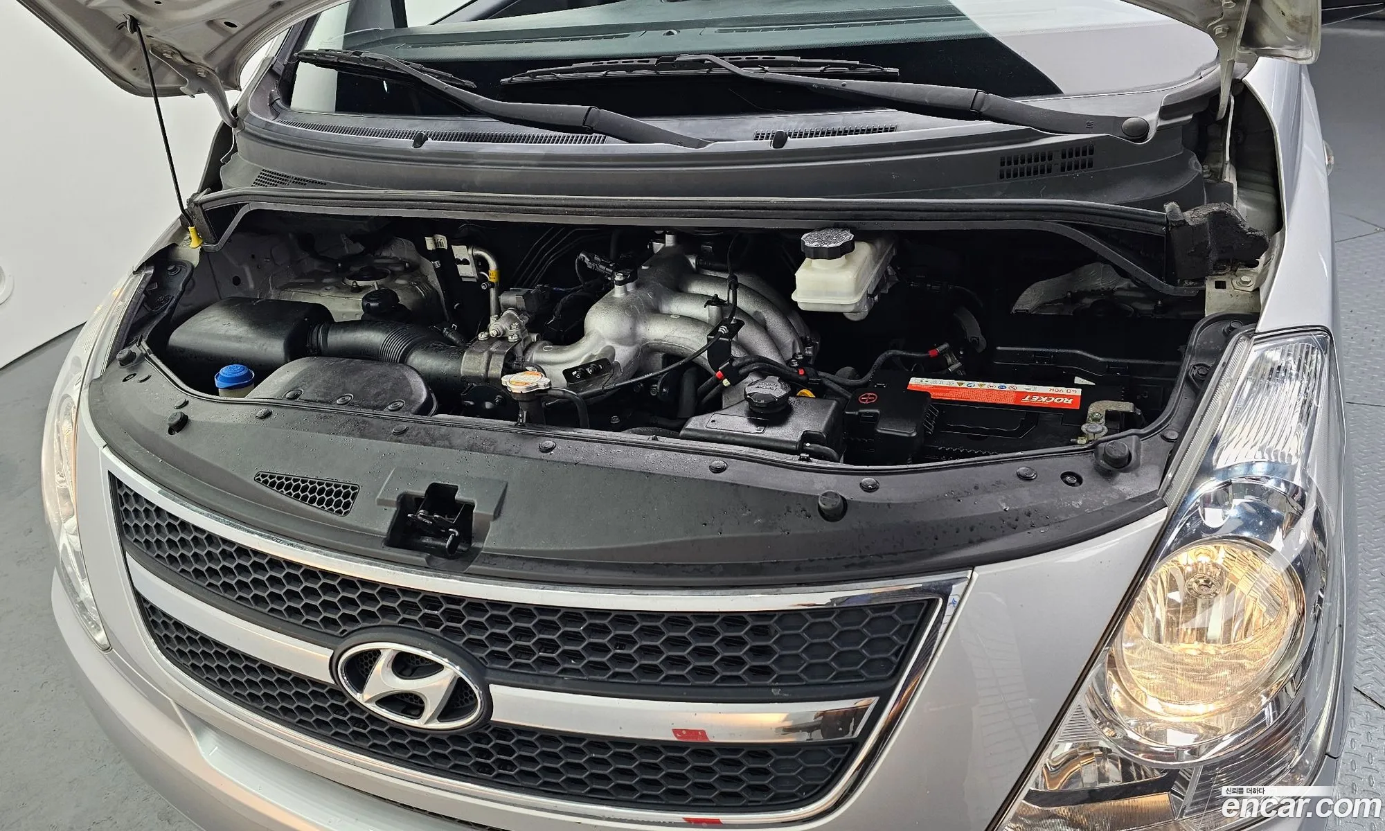Hyundai Grand Starex 2010 — 10