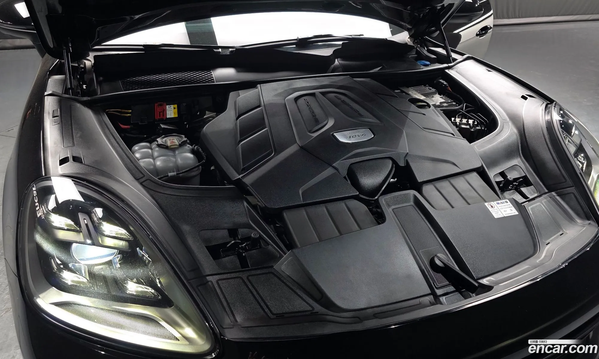 Porsche Cayenne 2021 WP1AA29Y2MDA07146 — 3