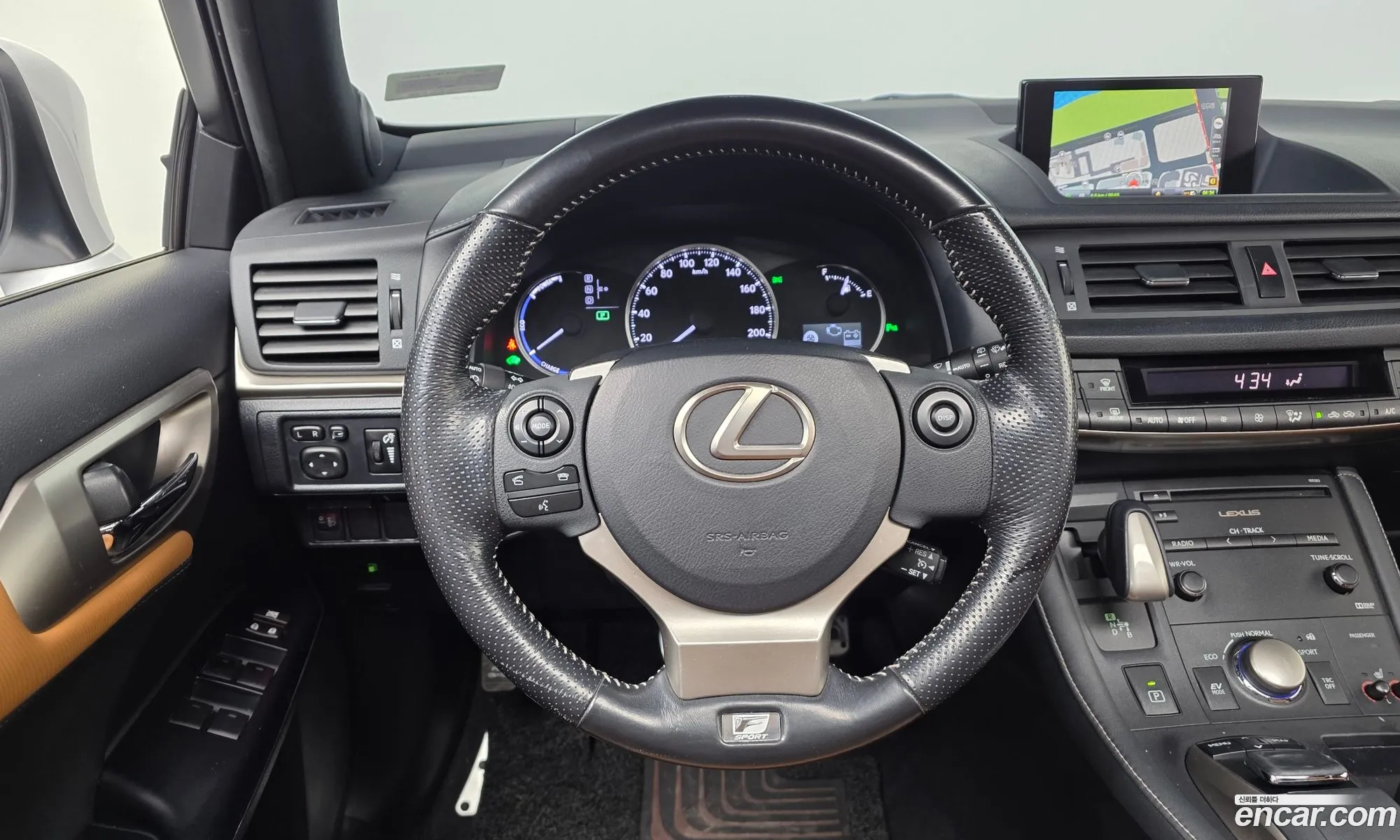 Lexus CT200h 2015 JTHKD5BH2G2264122 — 20