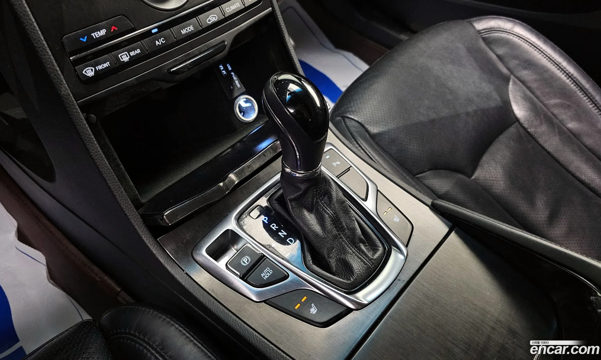 Hyundai Grandeur HG Hybrid 2015 — 2
