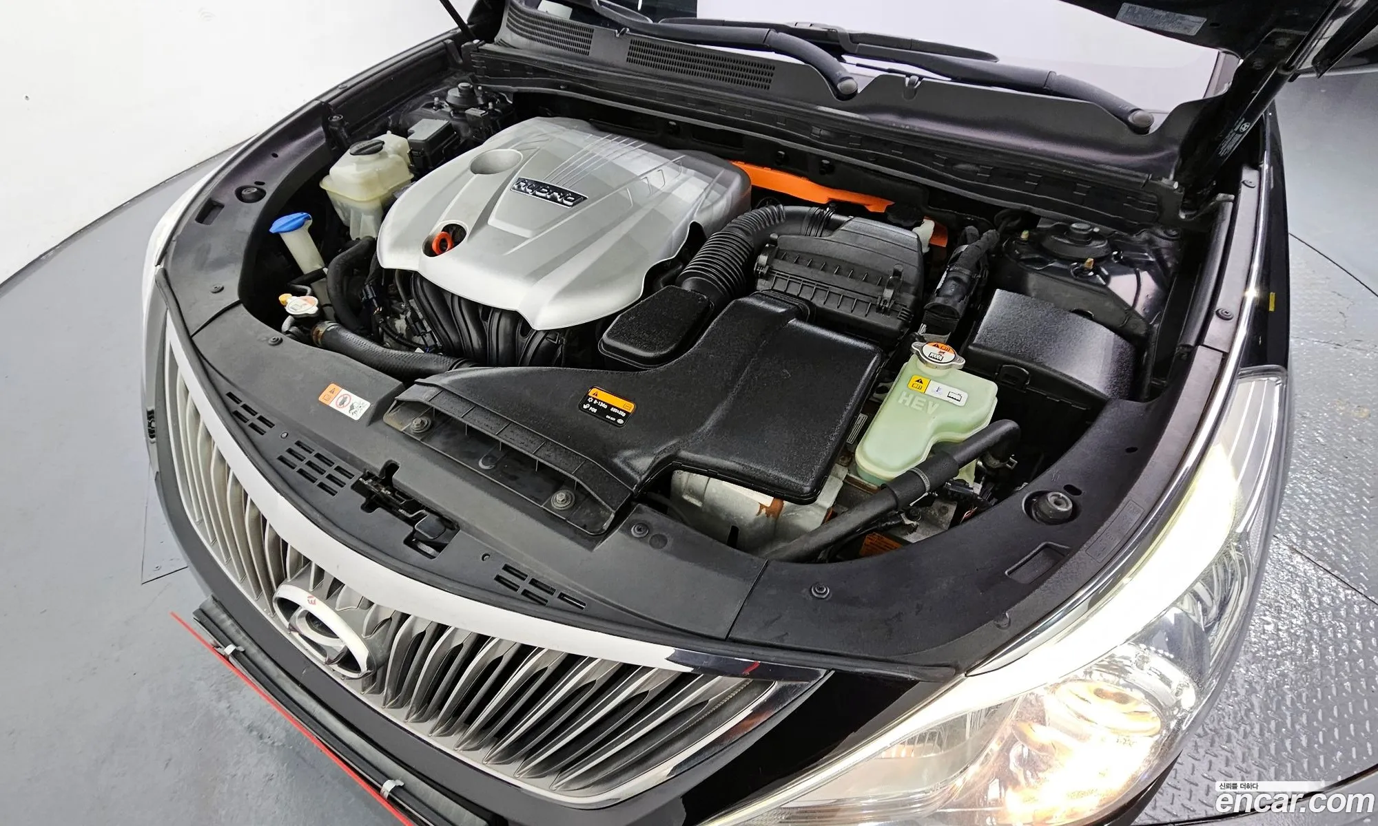 Hyundai Grandeur HG Hybrid 2015 — 11