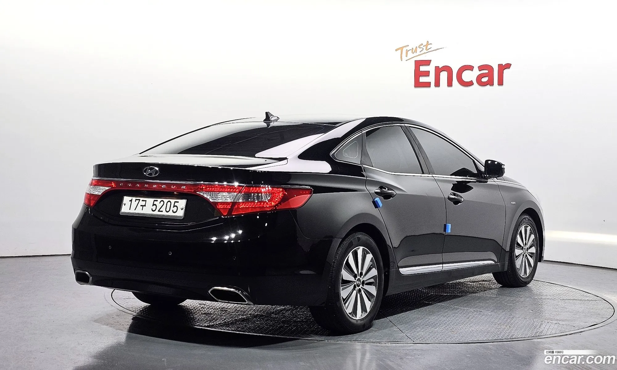 Hyundai Grandeur HG Hybrid 2015 — 12