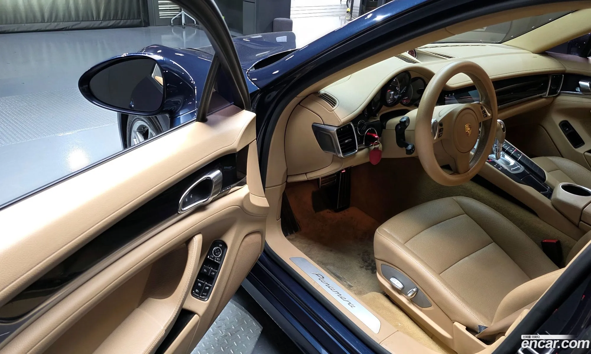 Porsche Panamera 2013 — 18