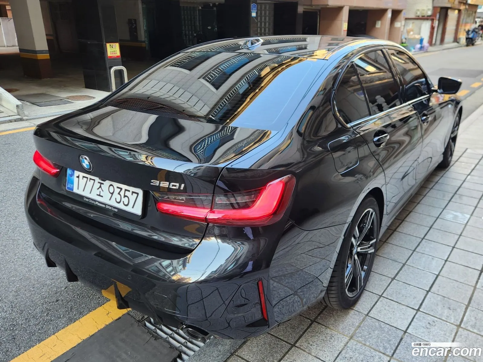 BMW 3 Series 2025 — 13