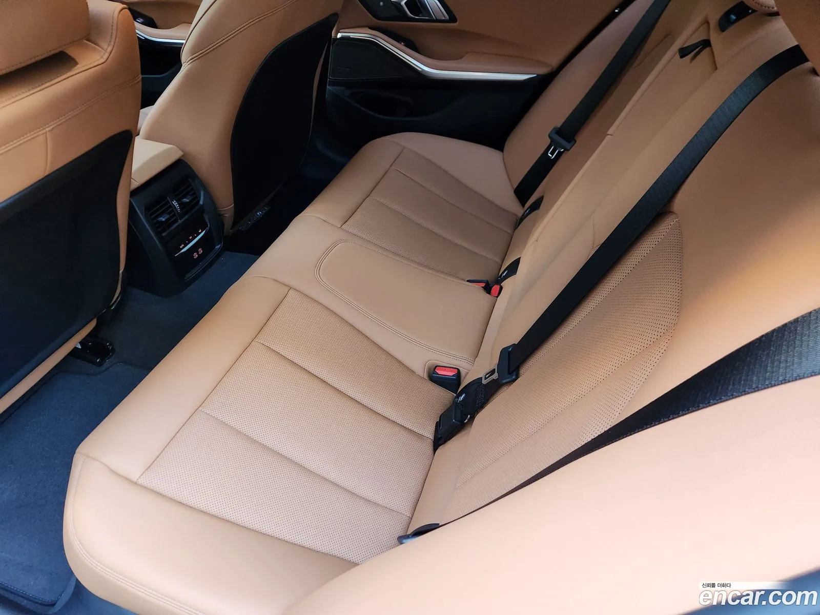 BMW 3 Series 2025 — 2