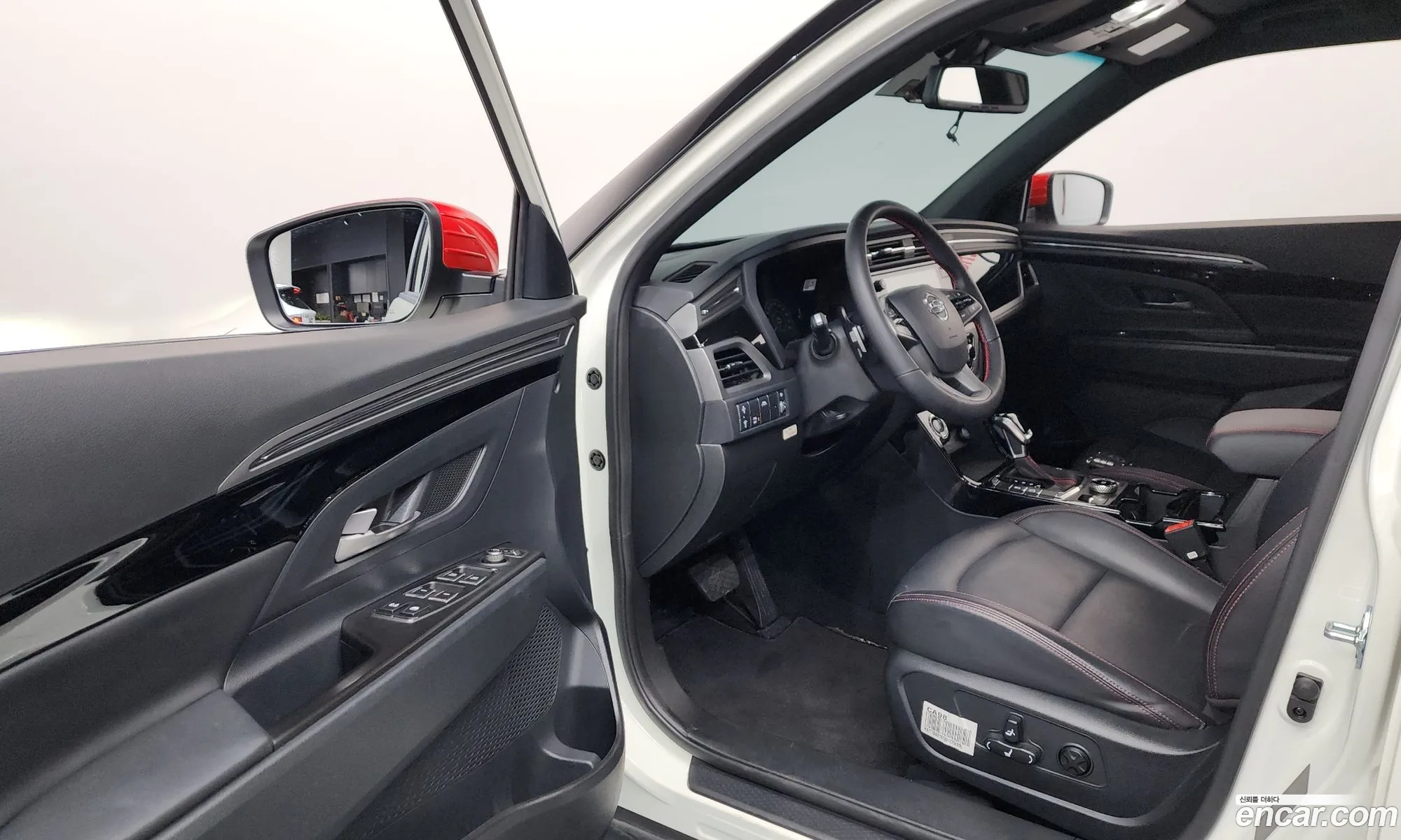 KG Mobility (SsangYong) Beautiful Korando 2021 — 20