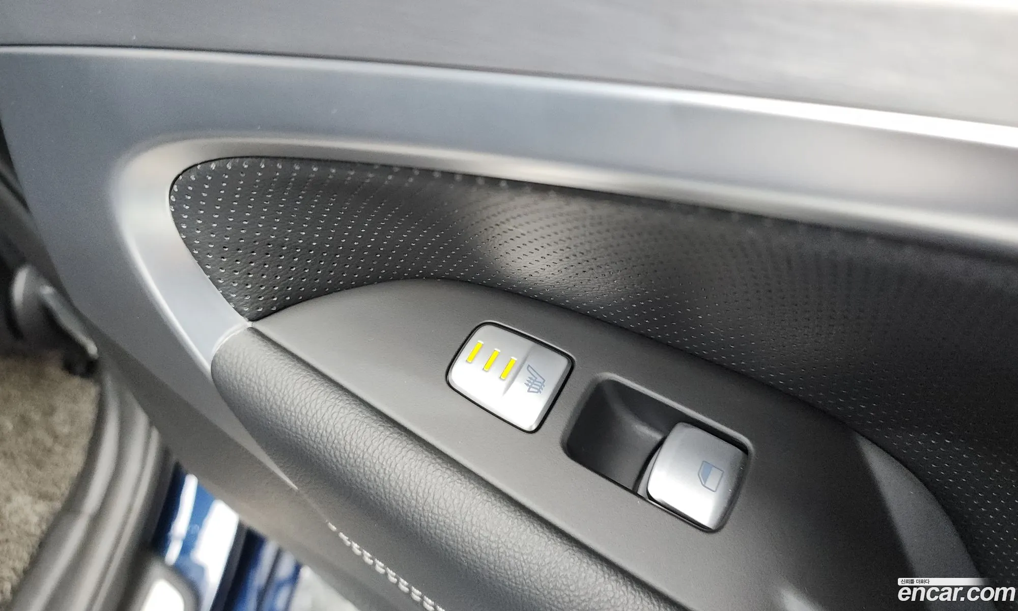 Genesis G70 2019 KMTG341ABKU043314 — 14