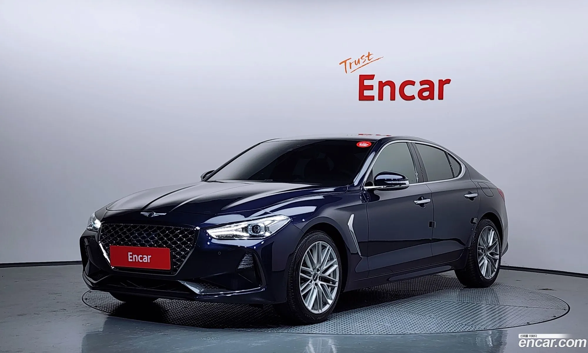 Genesis G70 2019 KMTG341ABKU043314 — 5