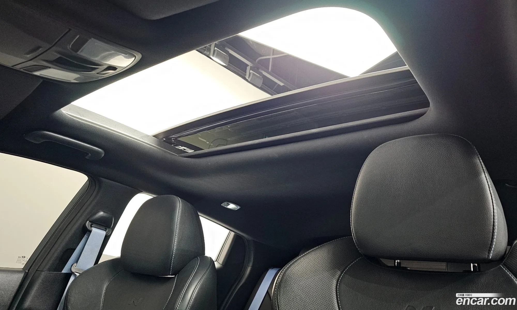 Hyundai Veloster 2018 — 4