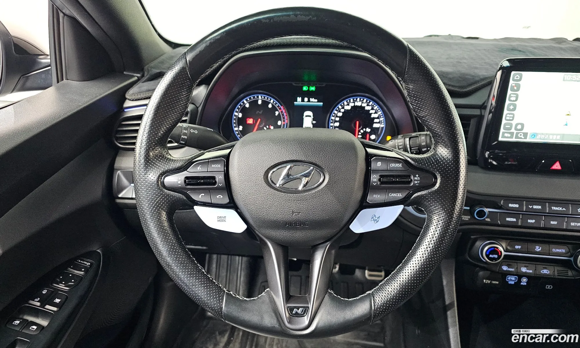 Hyundai Veloster 2018 — 14