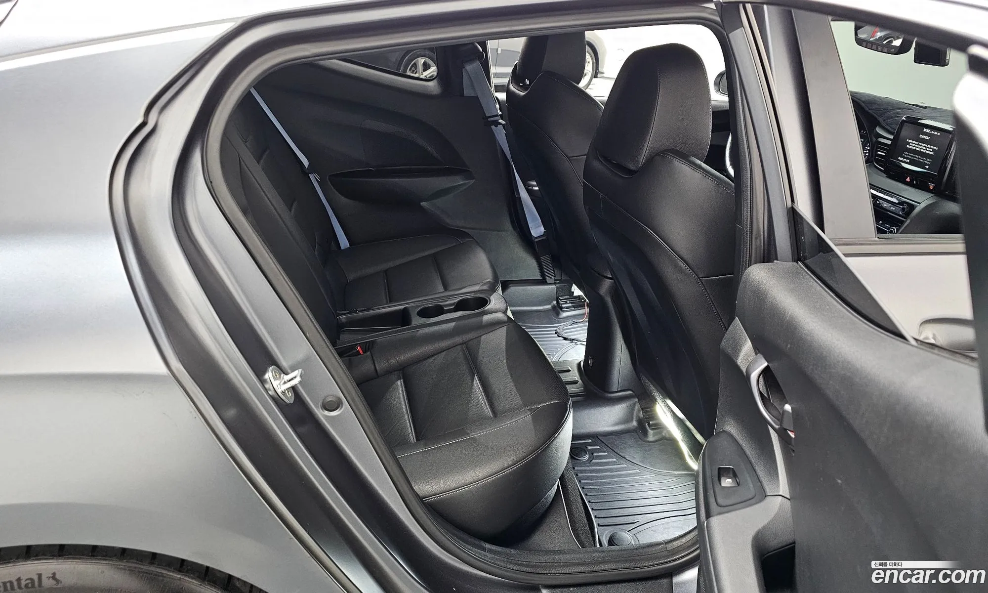 Hyundai Veloster 2018 — 8