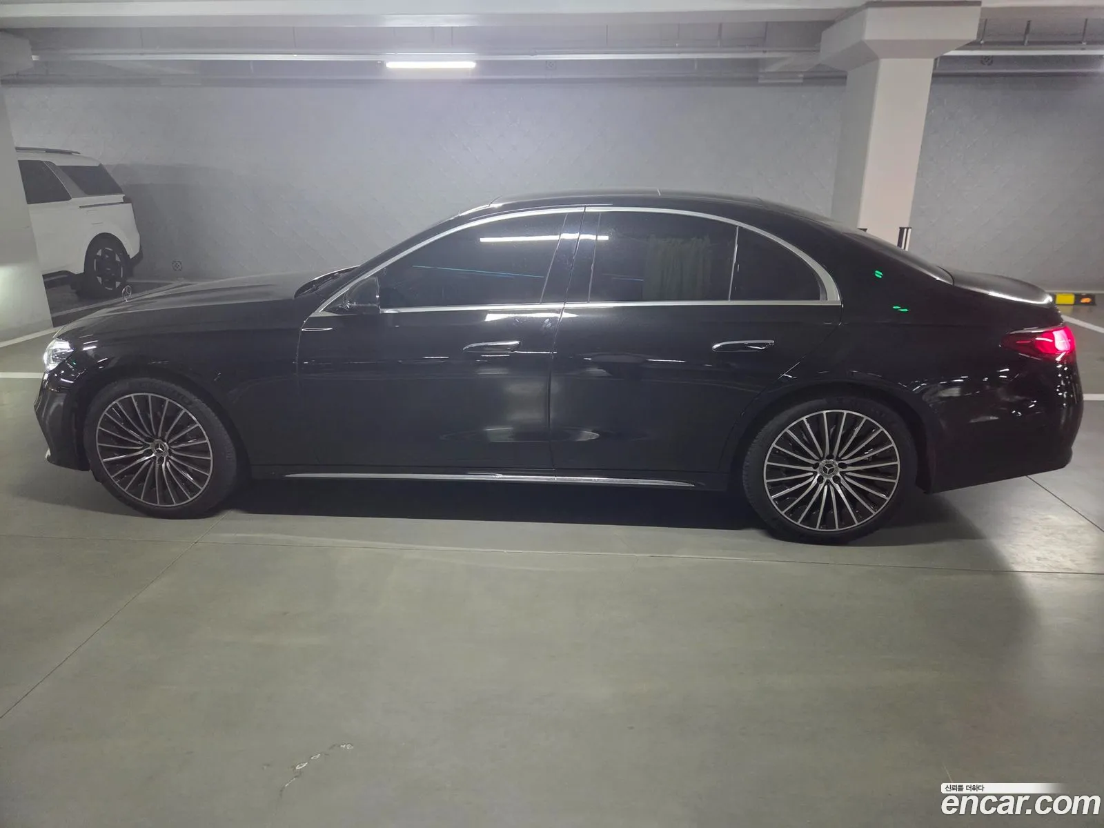 Mercedes-Benz E-Class W214 2025 — 2