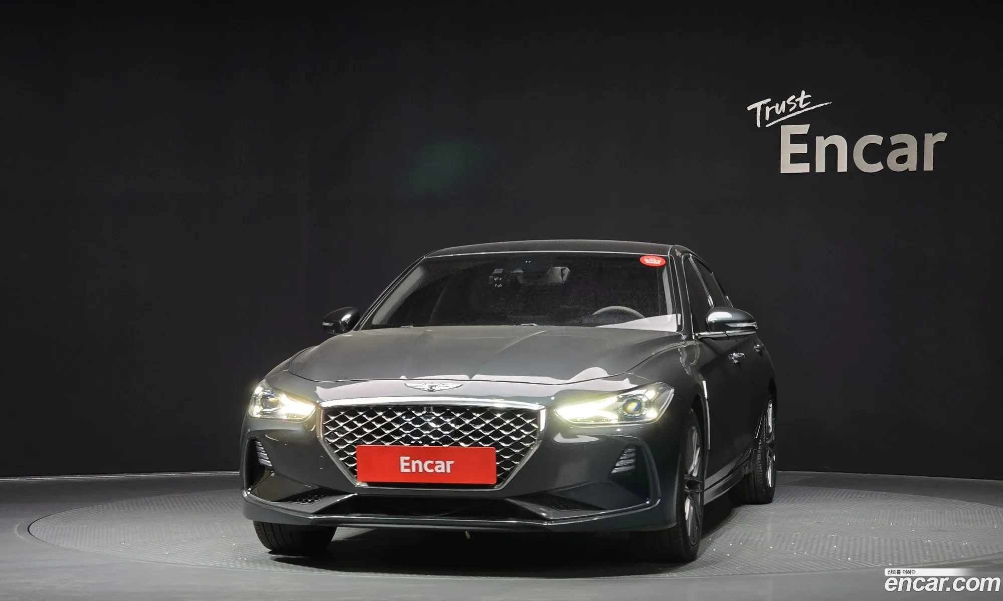 Genesis G70 2017 — 2