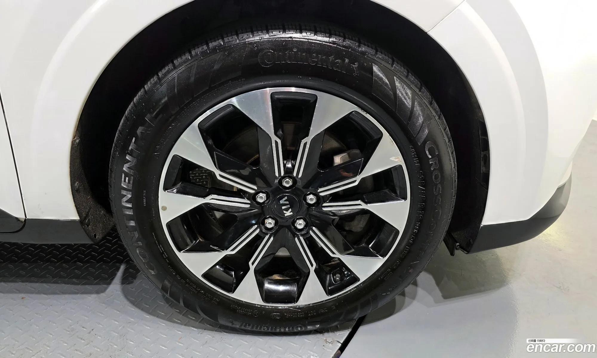Kia Carnival 2021 — 13