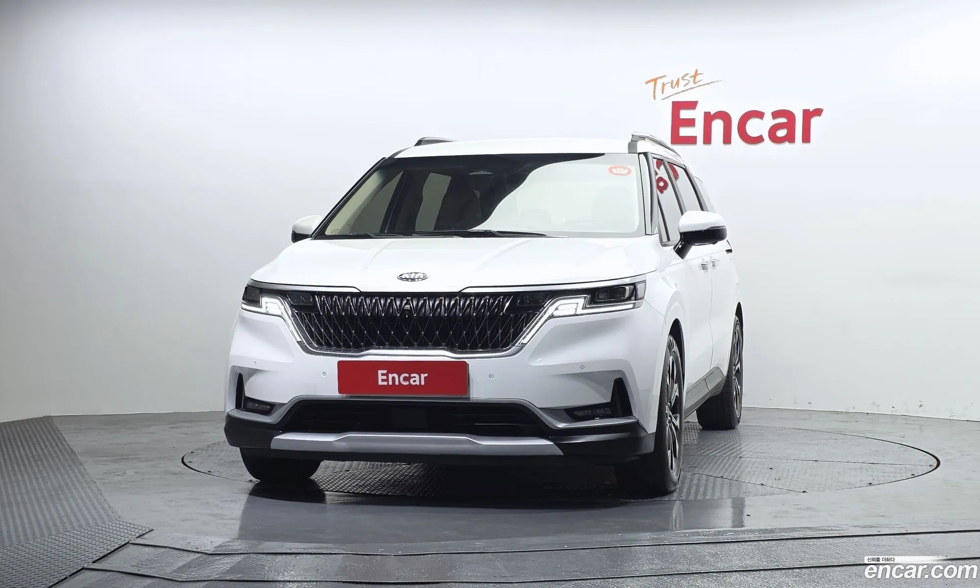 Kia Carnival 2021 — 11