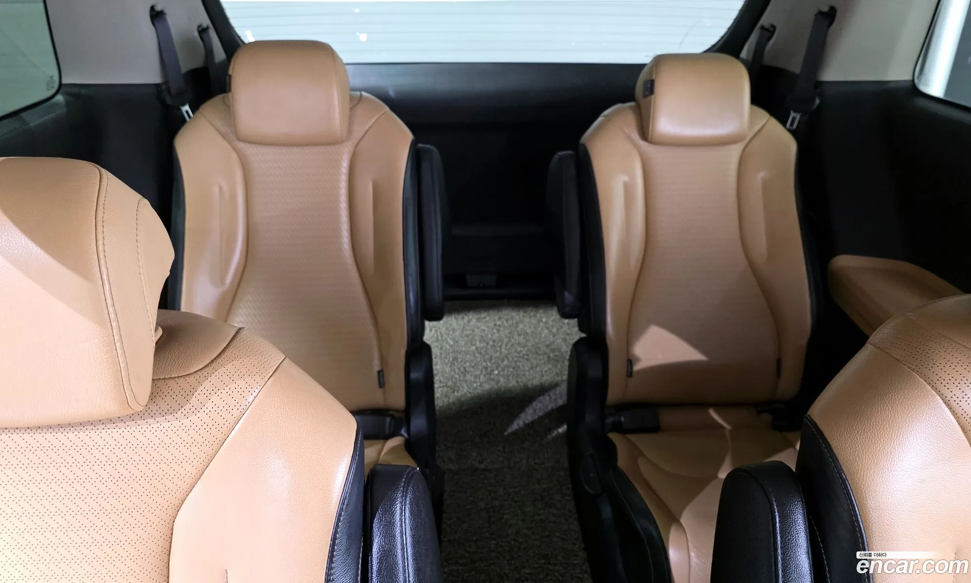 Kia Carnival 2021 — 12