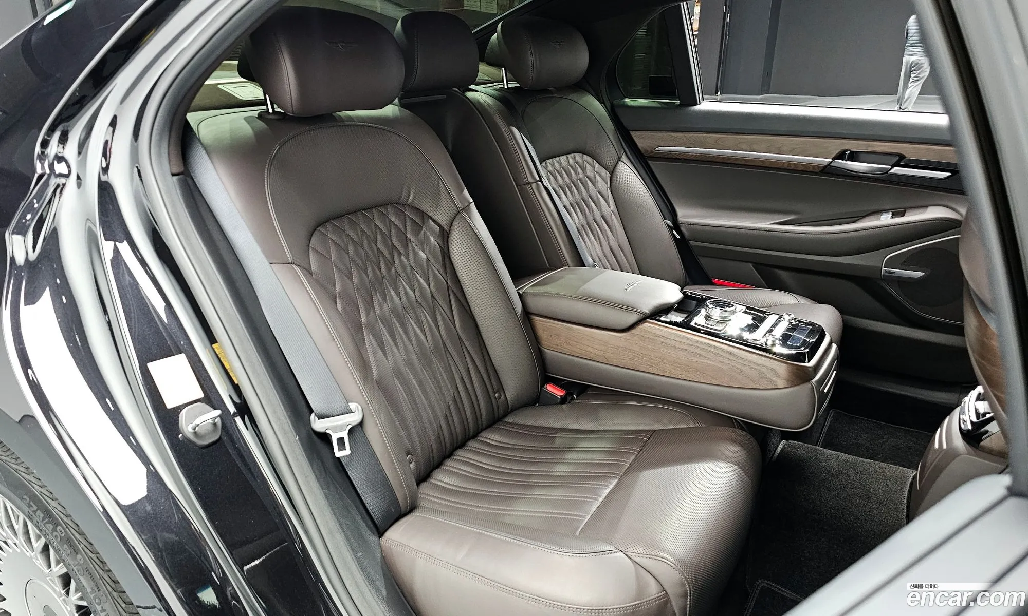 Genesis G90 2020 — 16