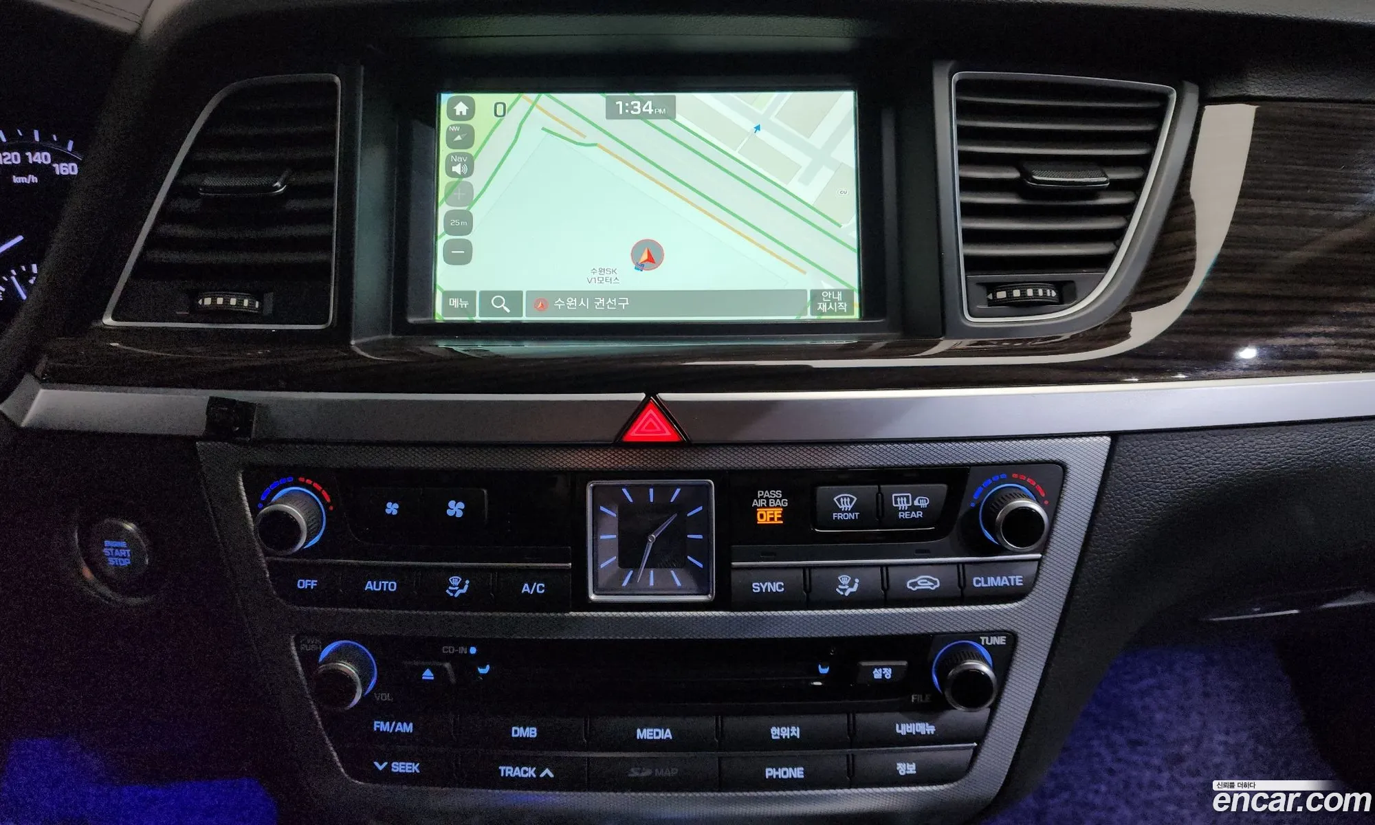 Genesis G80 2017 — 11