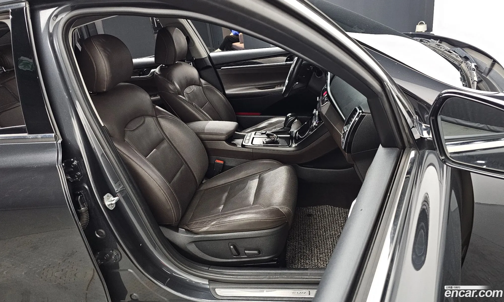 Hyundai Grandeur IG 2018 — 13