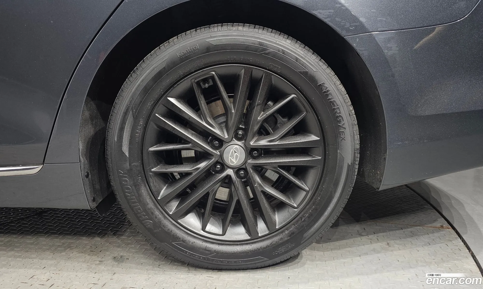 Hyundai Grandeur IG 2018 — 14
