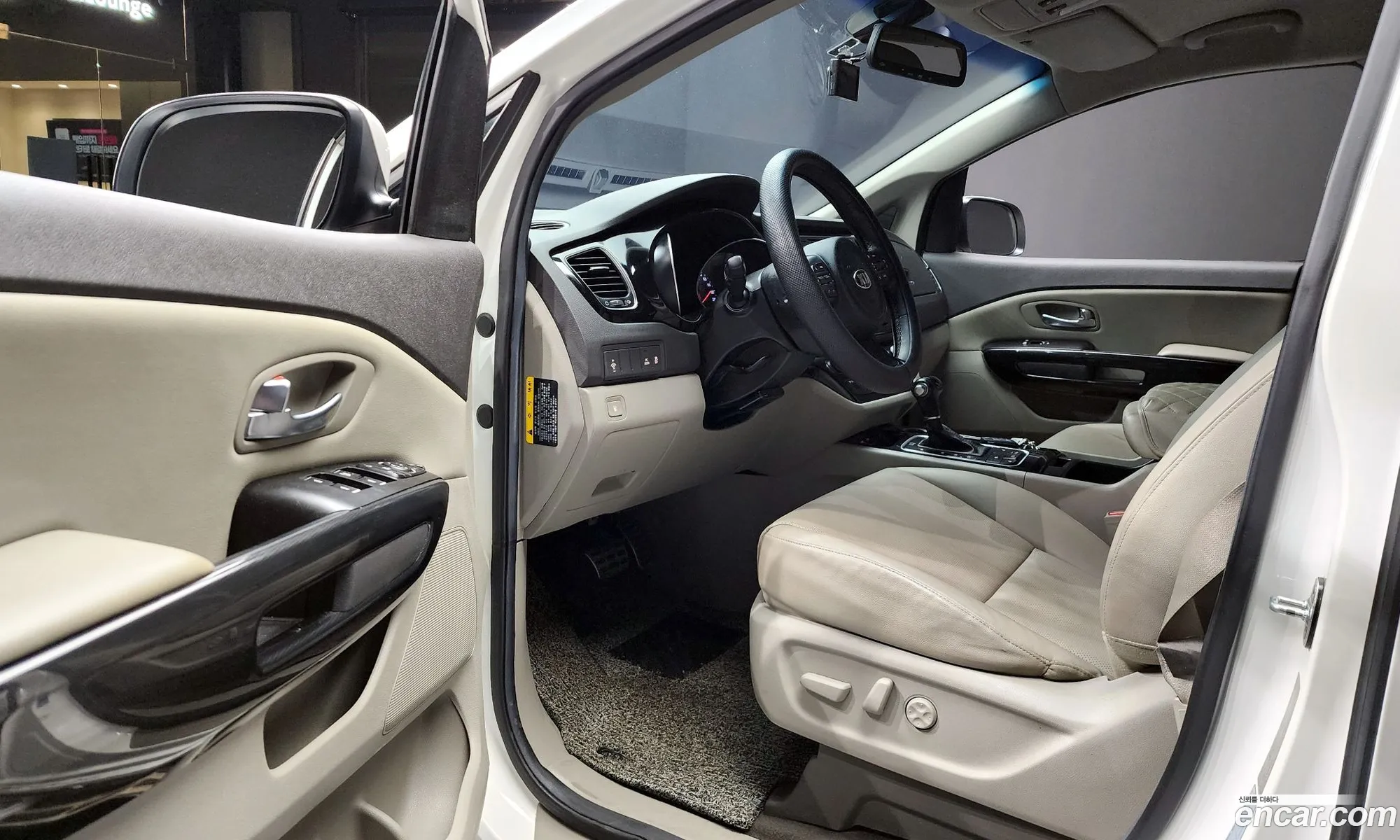 Kia Carnival 2015 KNAMC81ABFS068099 — 18