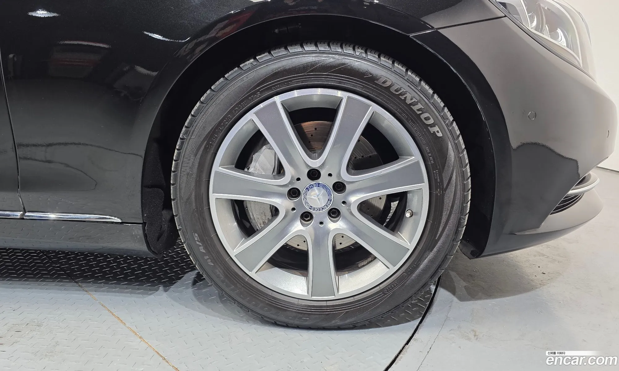 Mercedes-Benz S-Class W222 2015 WDDUG3DB2FA172162 — 9